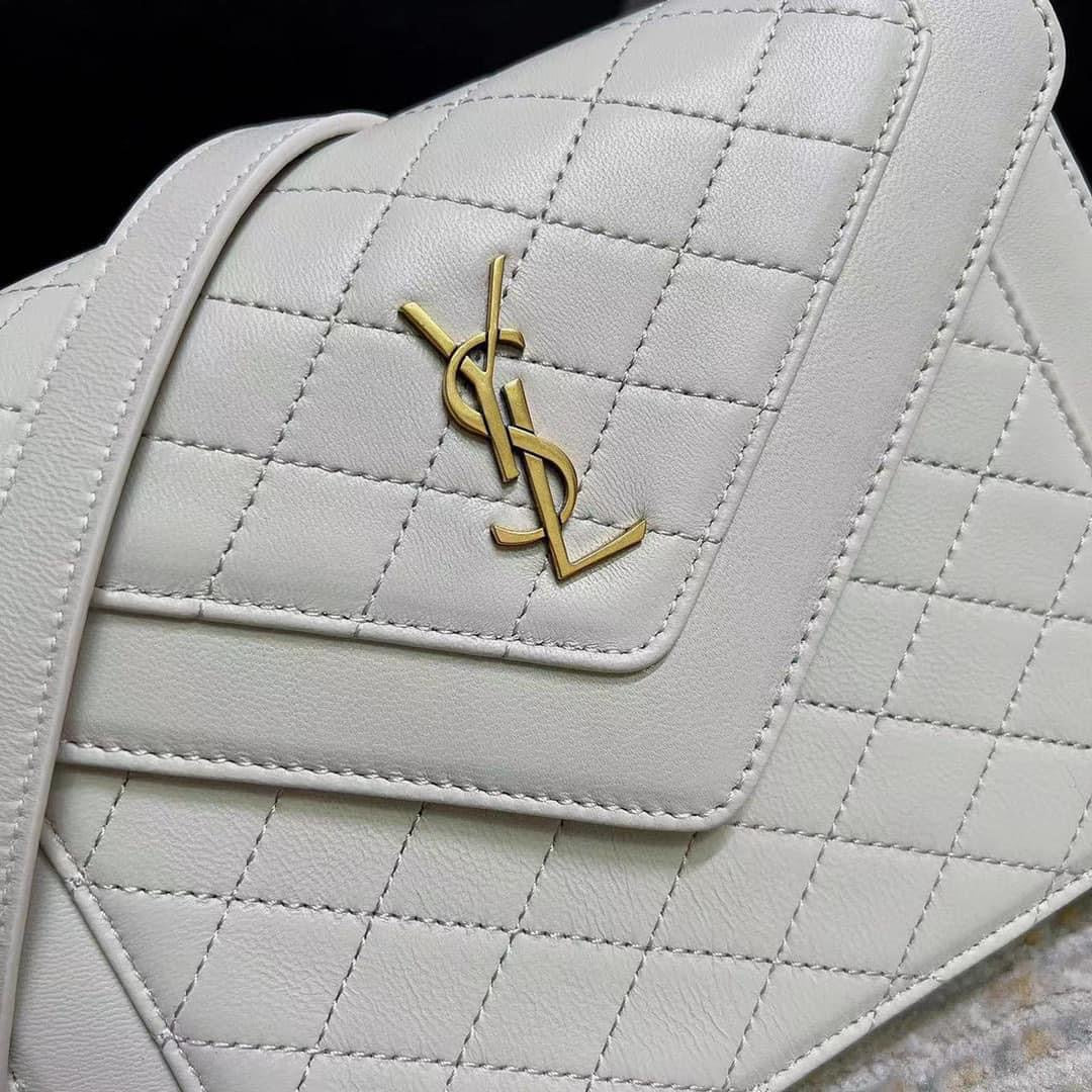 [TOP] Yves Saint Laurent YSL Mini Quilted Envelope Bag - White
