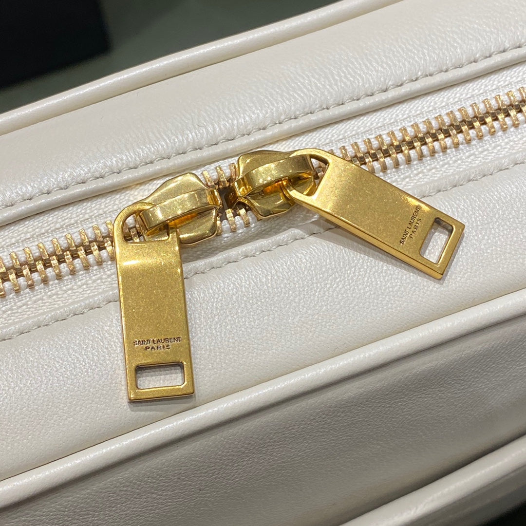 [TOP] Yves Saint Laurent YSL Small Le Maillon Chain Bag - Cream