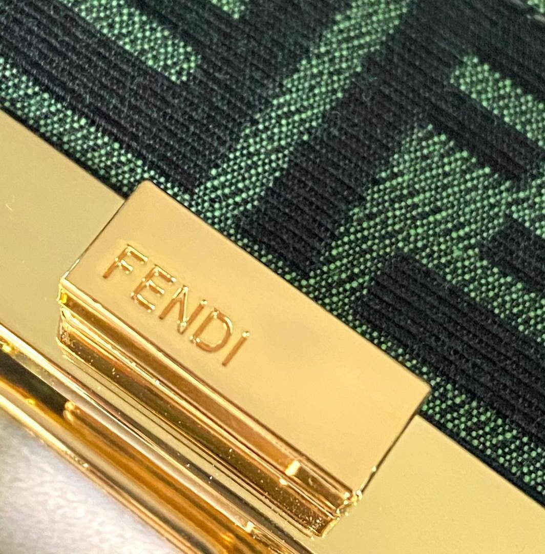 [TOP] FENDI FENDI Jacquard Interlace Peekaboo Mini Bag - Green