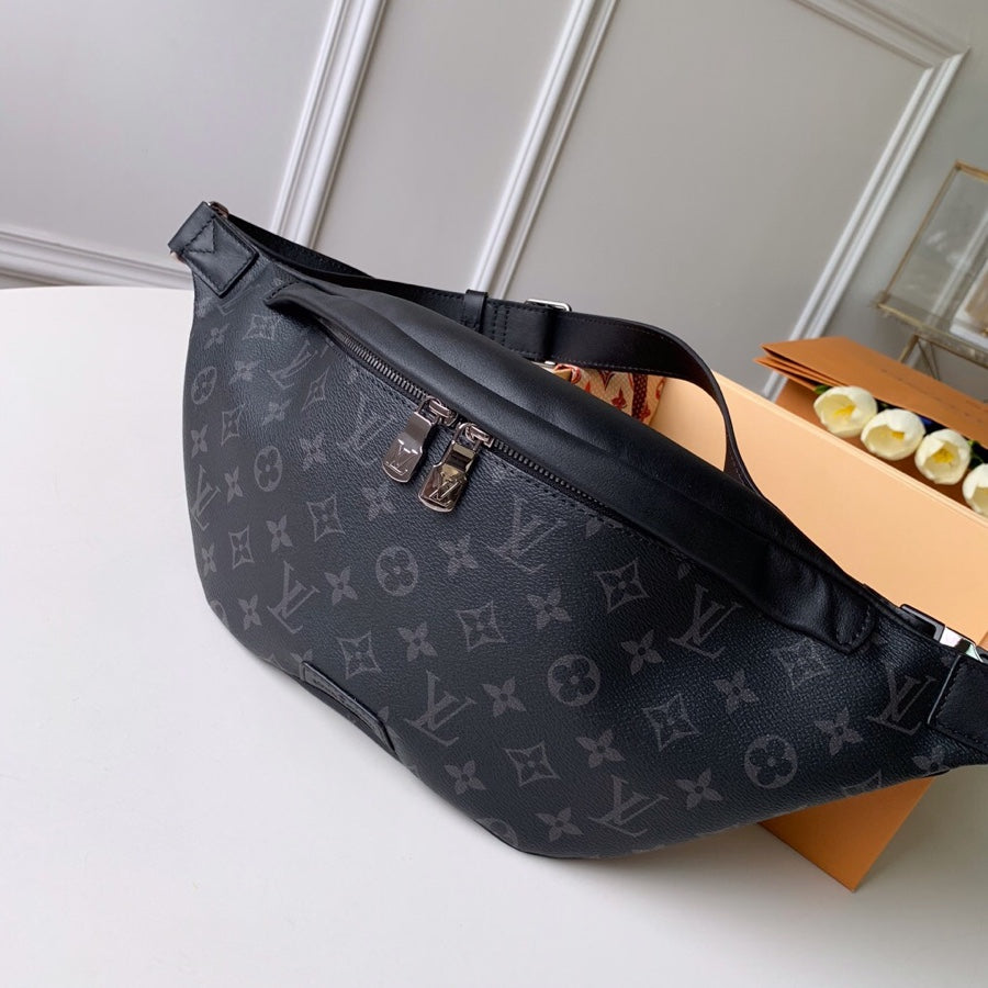 [TOP] Louis Vuitton LV Discovery Monogram Eclipse Bumbag 47.0 x 20.0 x 9.0 cm- Black