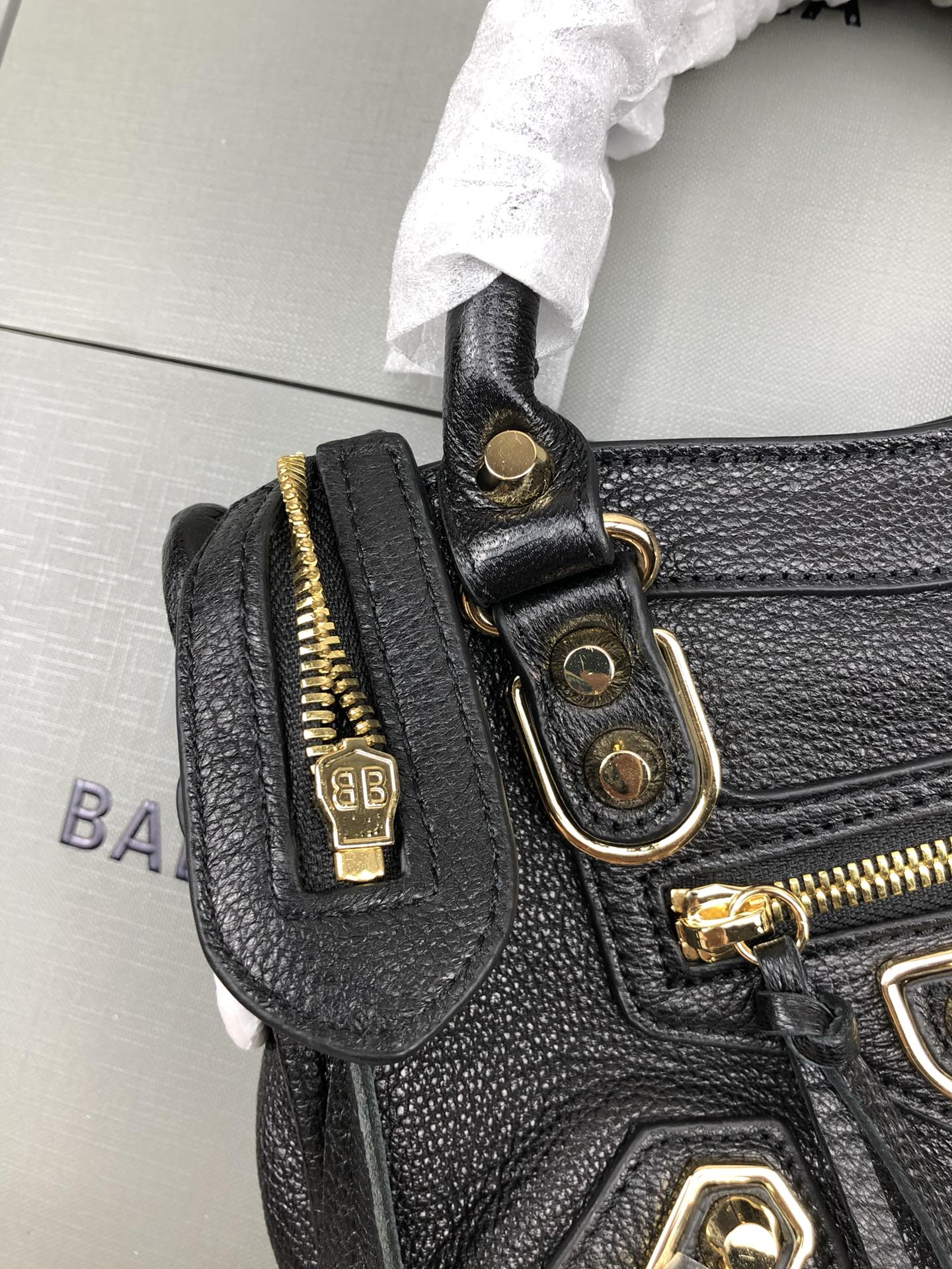 [TOP] BALENCIAGA Classic City Small Bag - Black