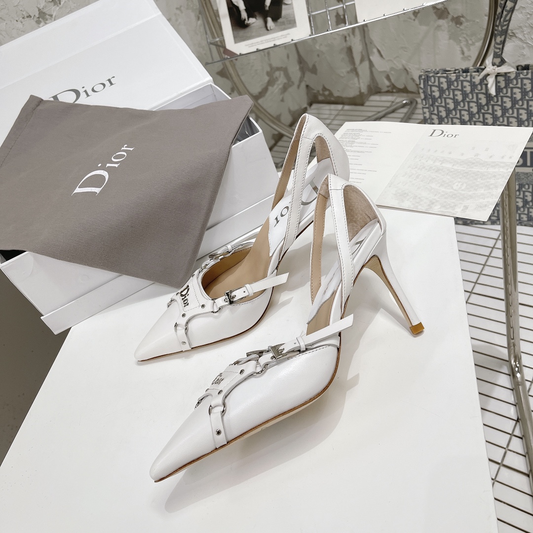 [TOP] Christian Dior CD Logo Leather Pump - White