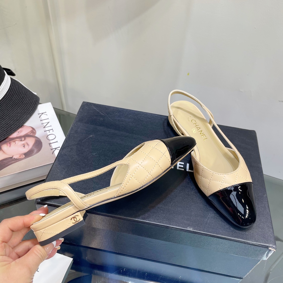 [TOP] CHANEL Two Tone Plaid Flats  - 4 Colours