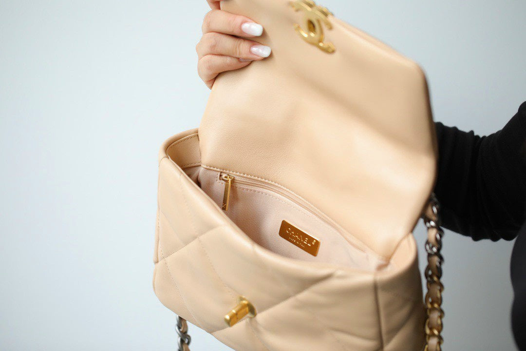 [TOP] CHANEL19 Bag Small 26cm - Beige