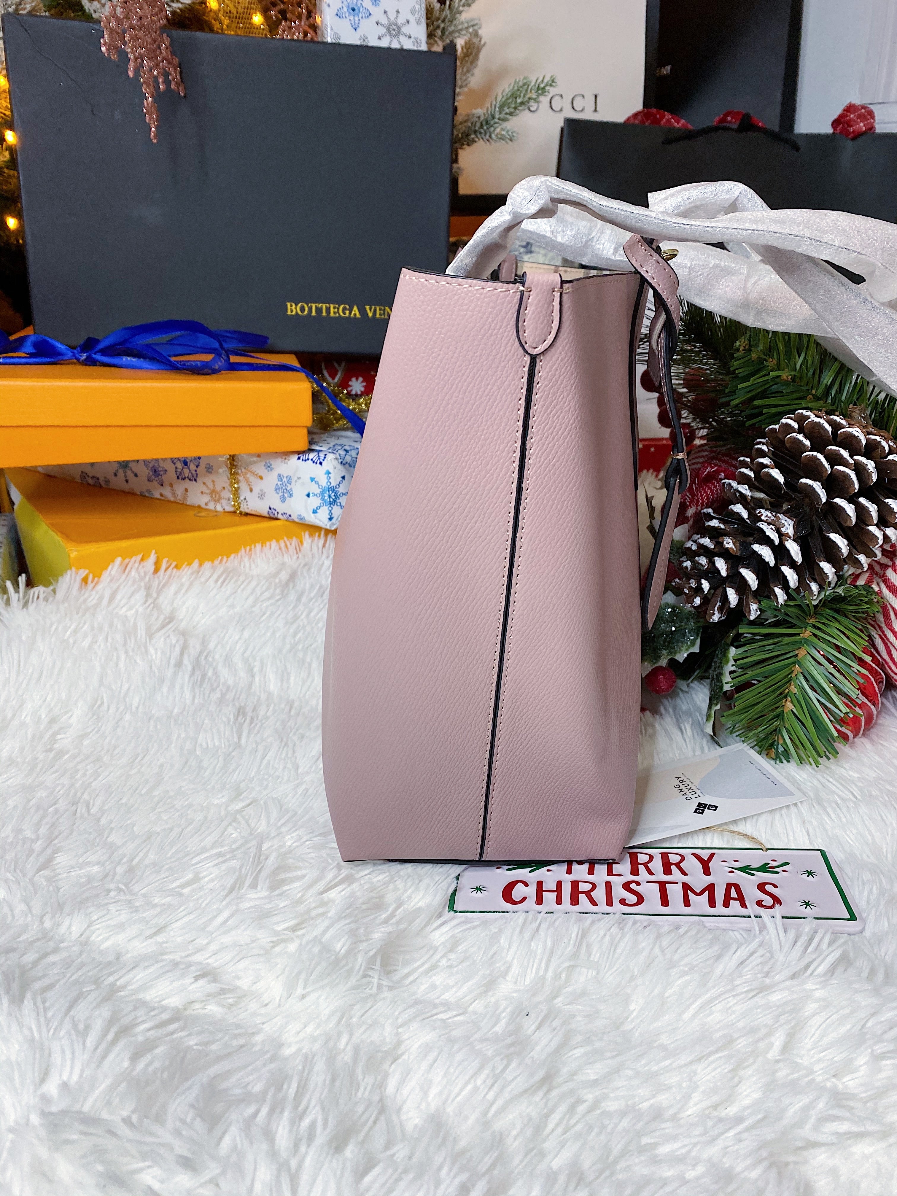 [TOP] BURBERRY Reversible Tote - PINK