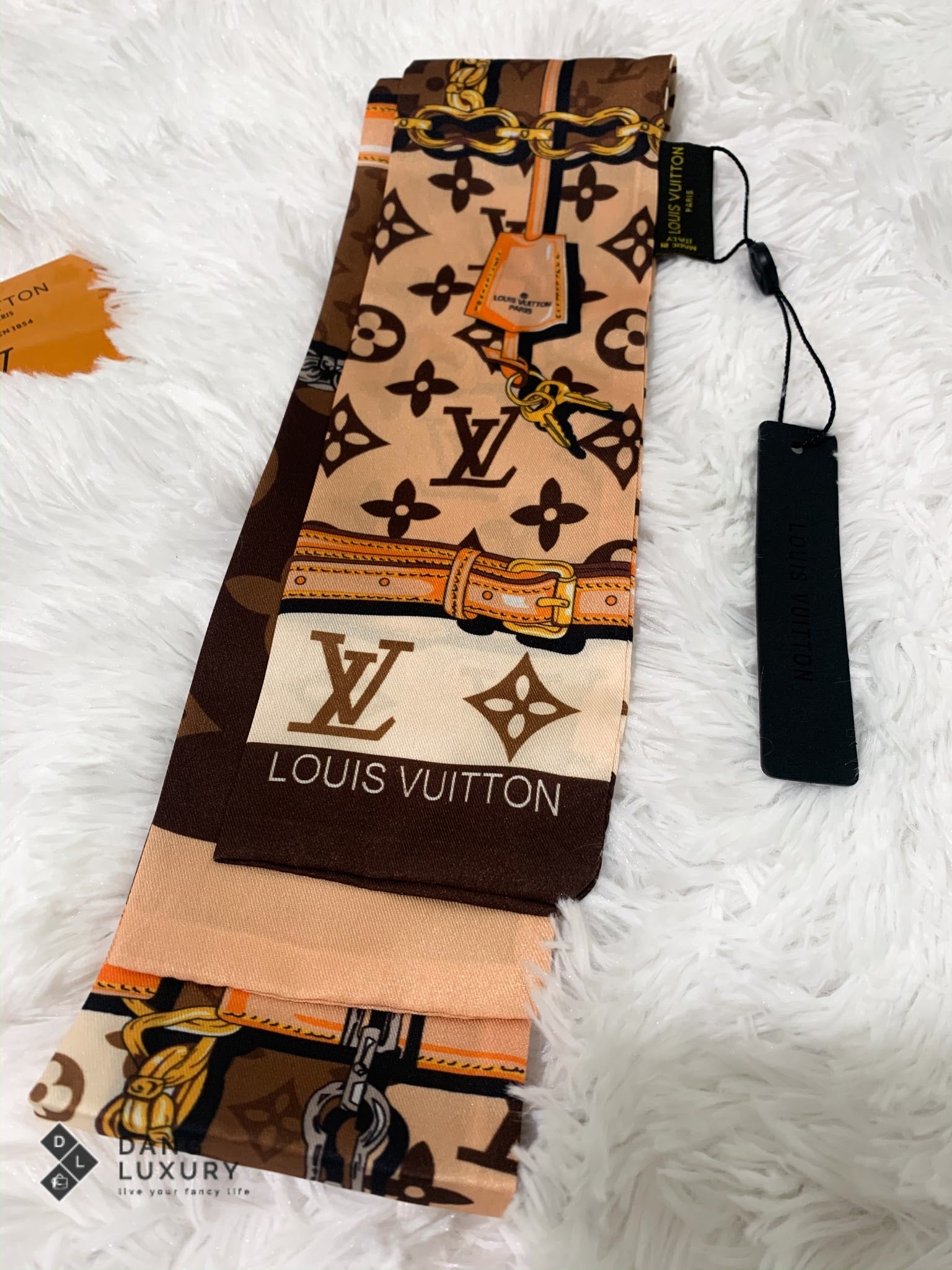 [TOP] Louis Vuitton LV Bandeau Twilly