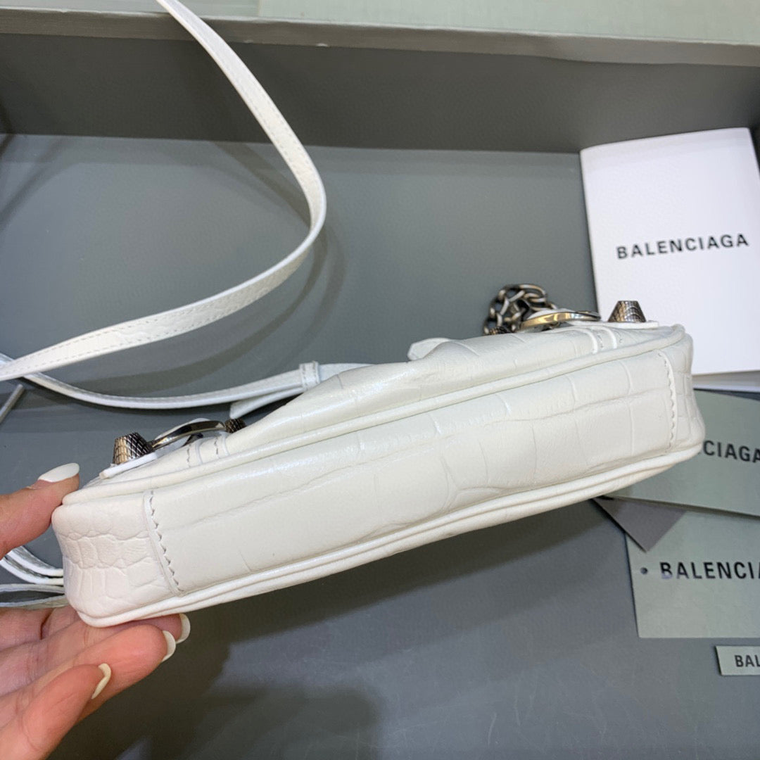 [TOP] BALENCIAGA Le Cagole Mini Croc Bag 21x13x4cm - White