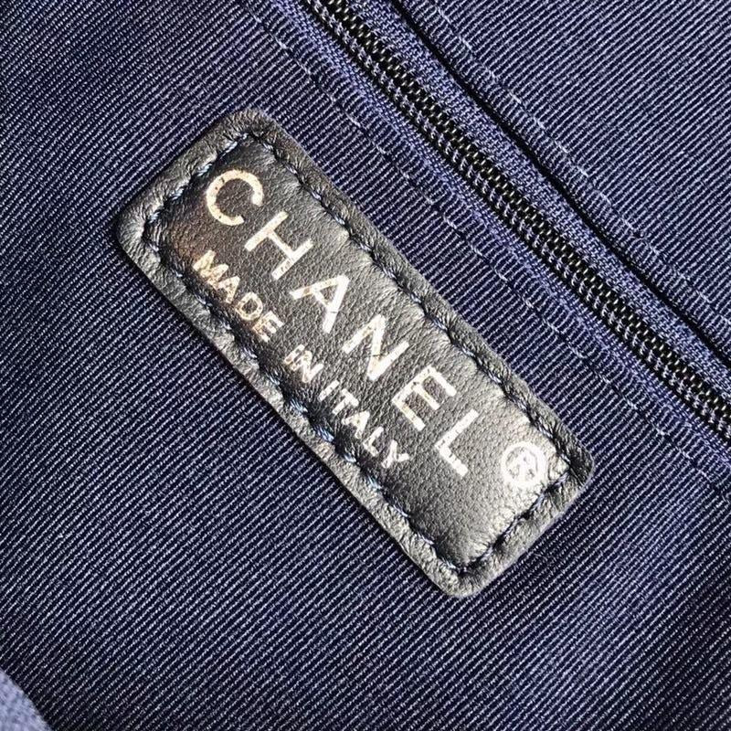 [TOP] CHANEL Gabrielle Bag Hobo Printed Denim and Leather Small 20cm - Navy Blue