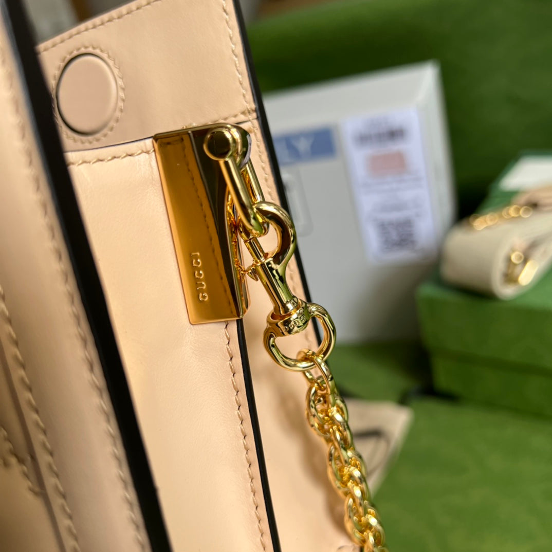 [TOP] GUCCI GG Matelasse Leather Shoulder Bag - Beige