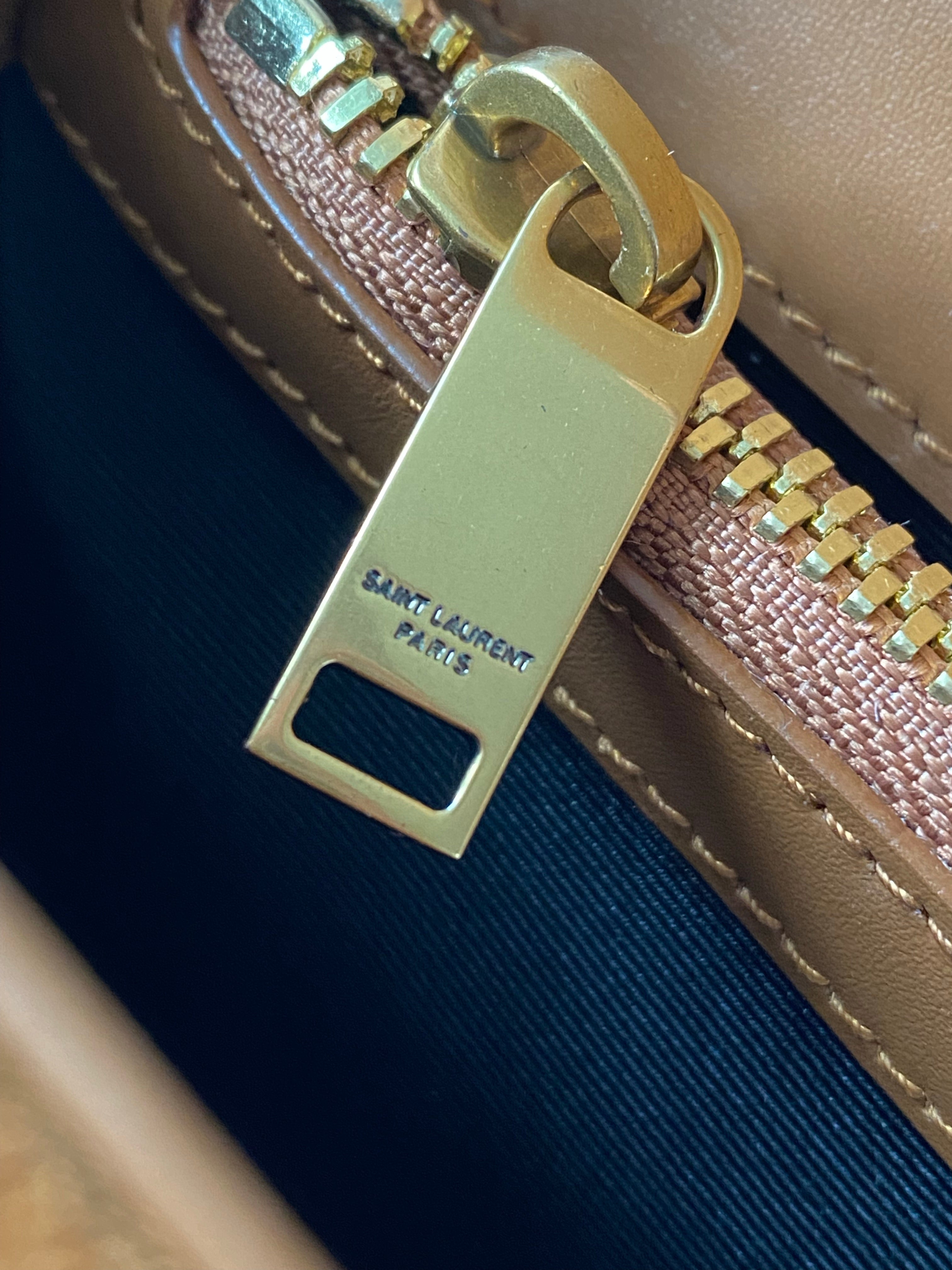 [TOP] Yves Saint Laurent YSL College Suede Small Bag - Brown