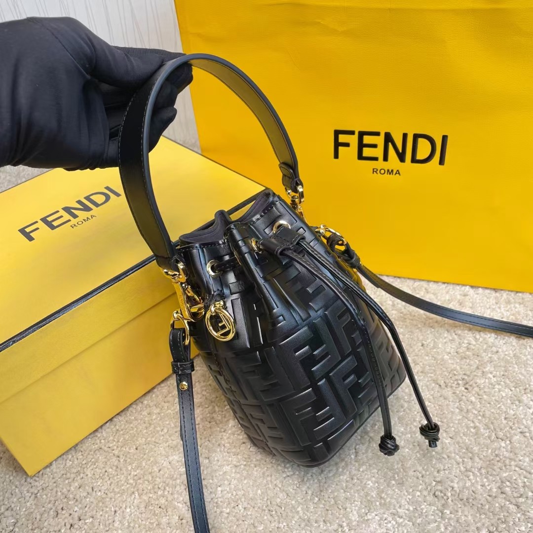 [TOP] FENDI Mon Tresor Bucket Bags - Black