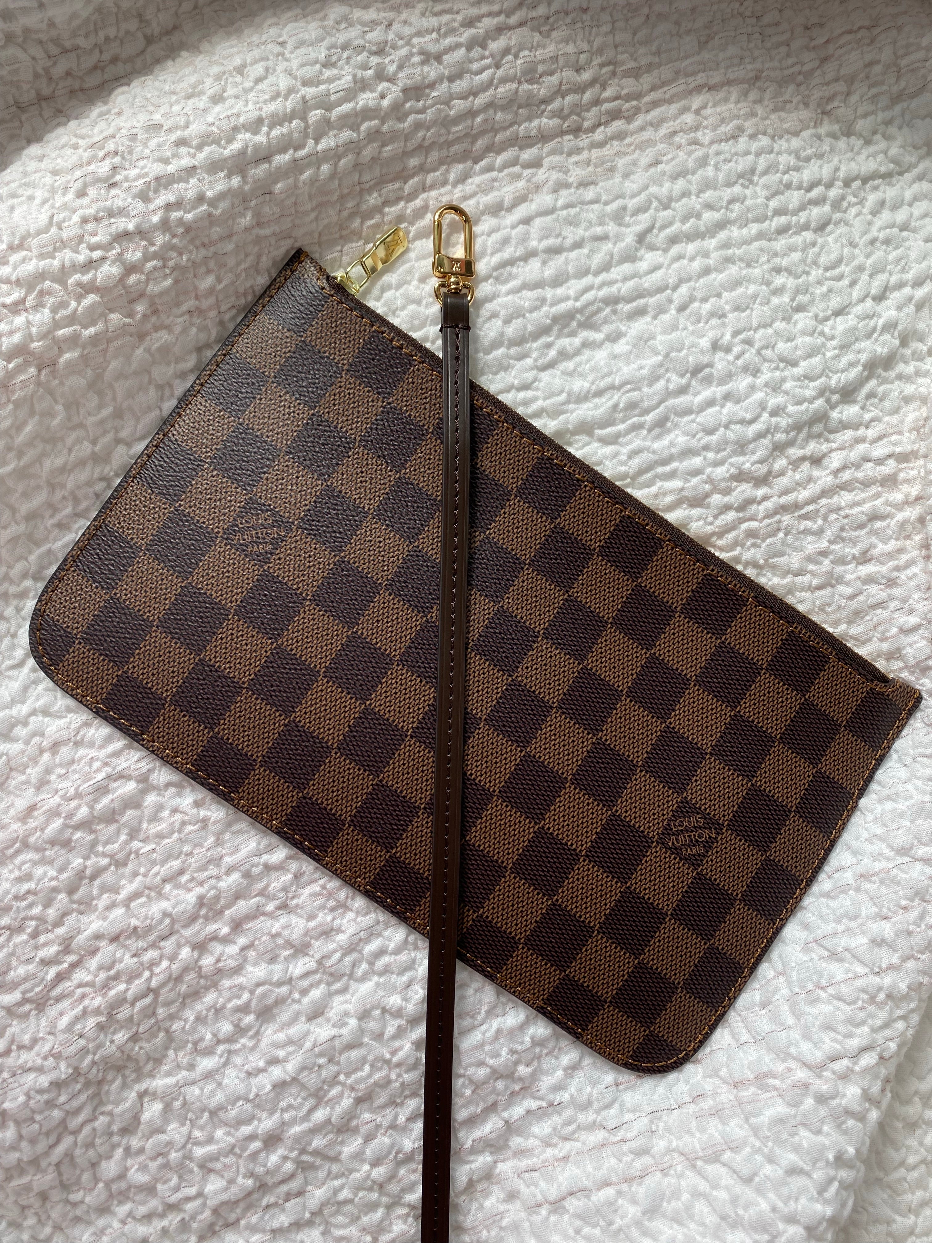 [TOP] Louis Vuitton LV £V Neverful MM Damier Ebene - Red Interior