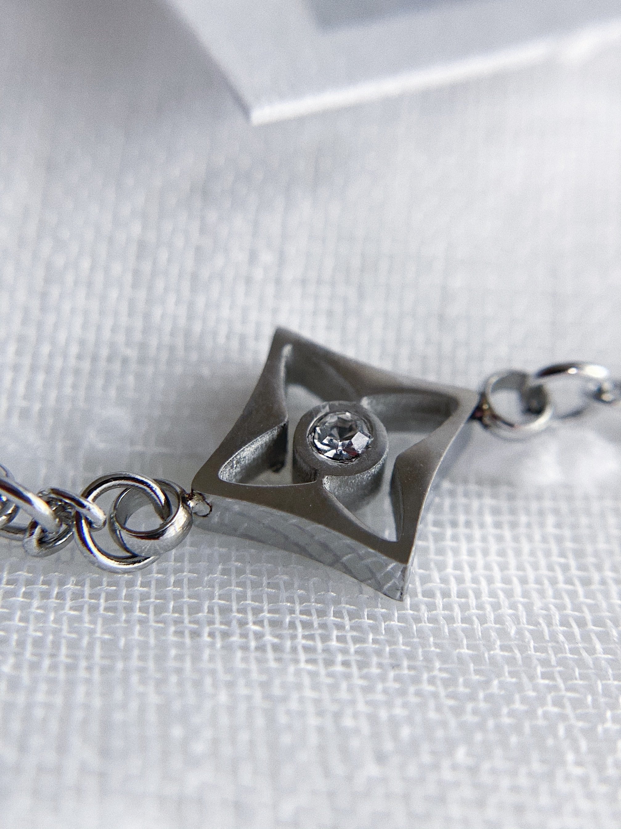 [TOP] Louis Vuitton LV Bracelets - Silver