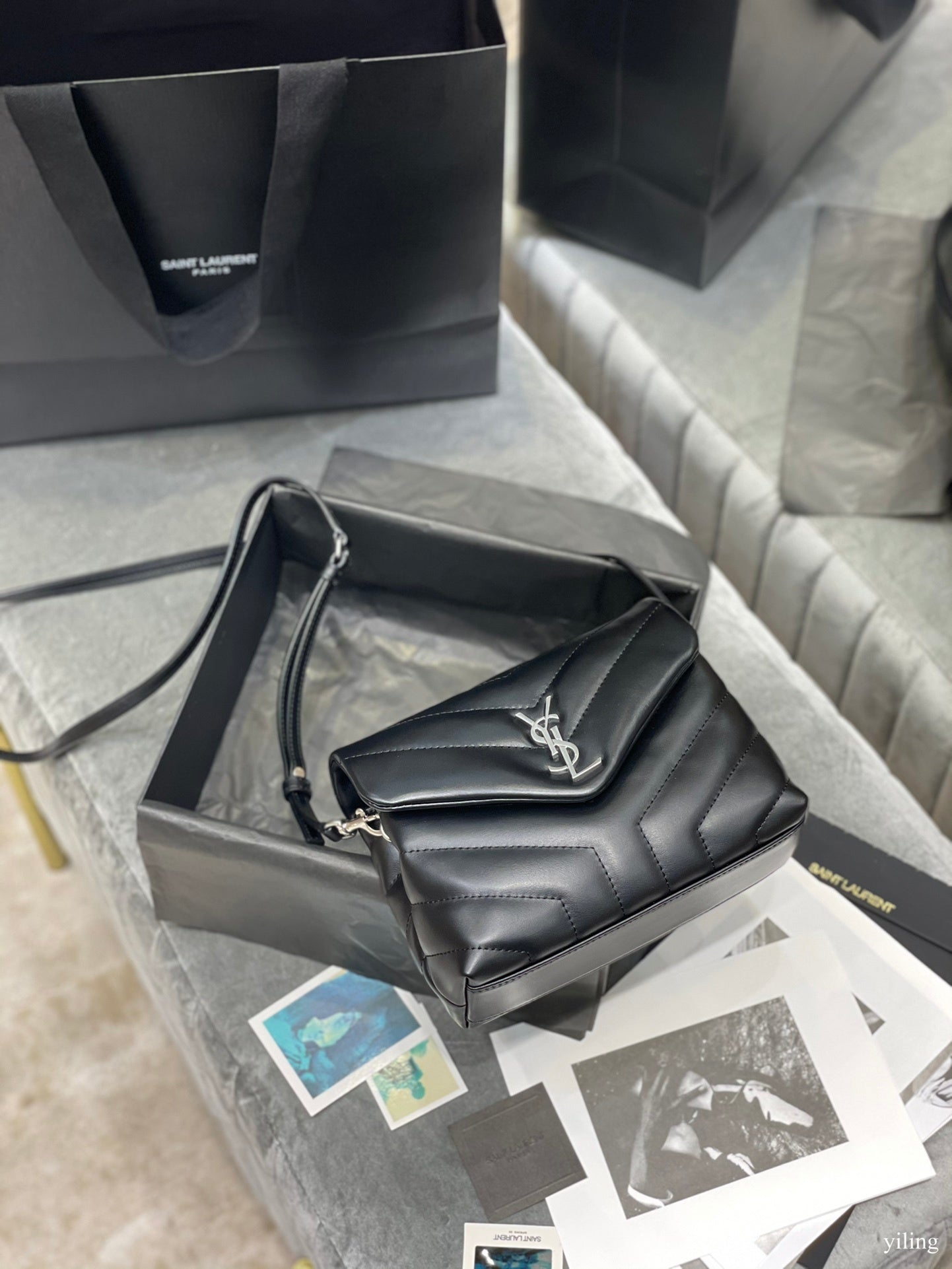 [TOP] Yves Saint Laurent YSL Loulou Toy Bag 20cm - Black w SHW