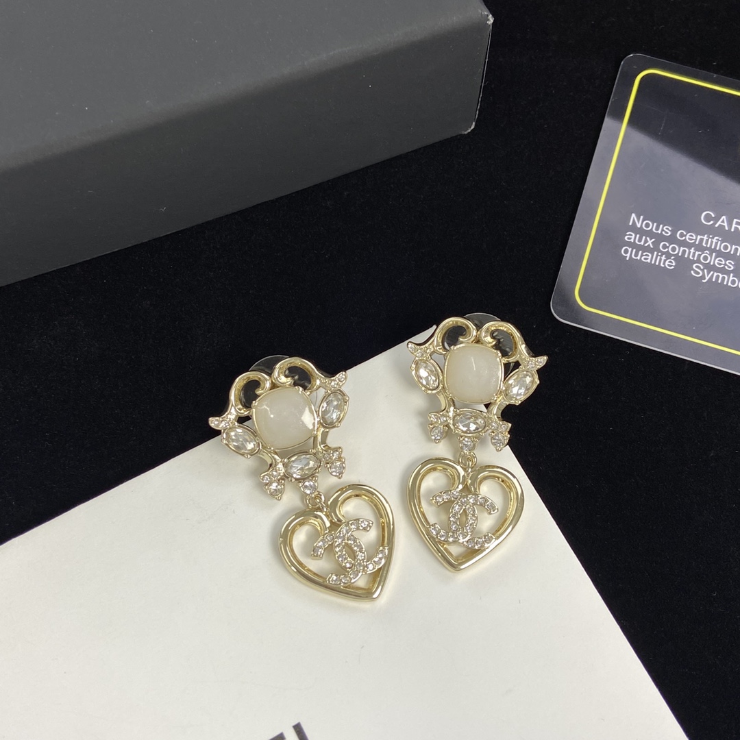 [TOP] CHANEL Necklace Earrings Set