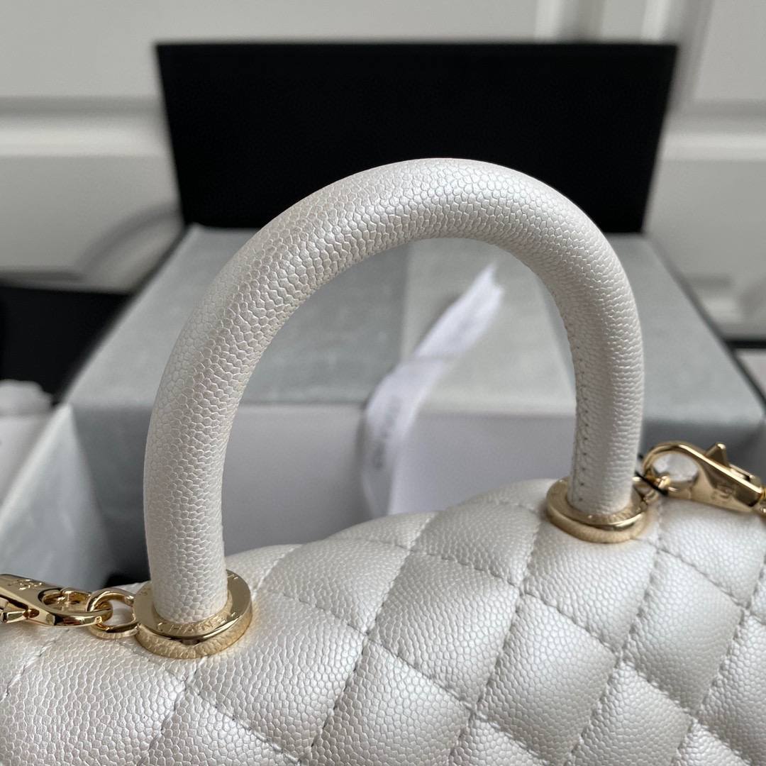 [TOP] CHANEL CoCo Handle Bag Carviar Small 19cm - Pearl White & GHW