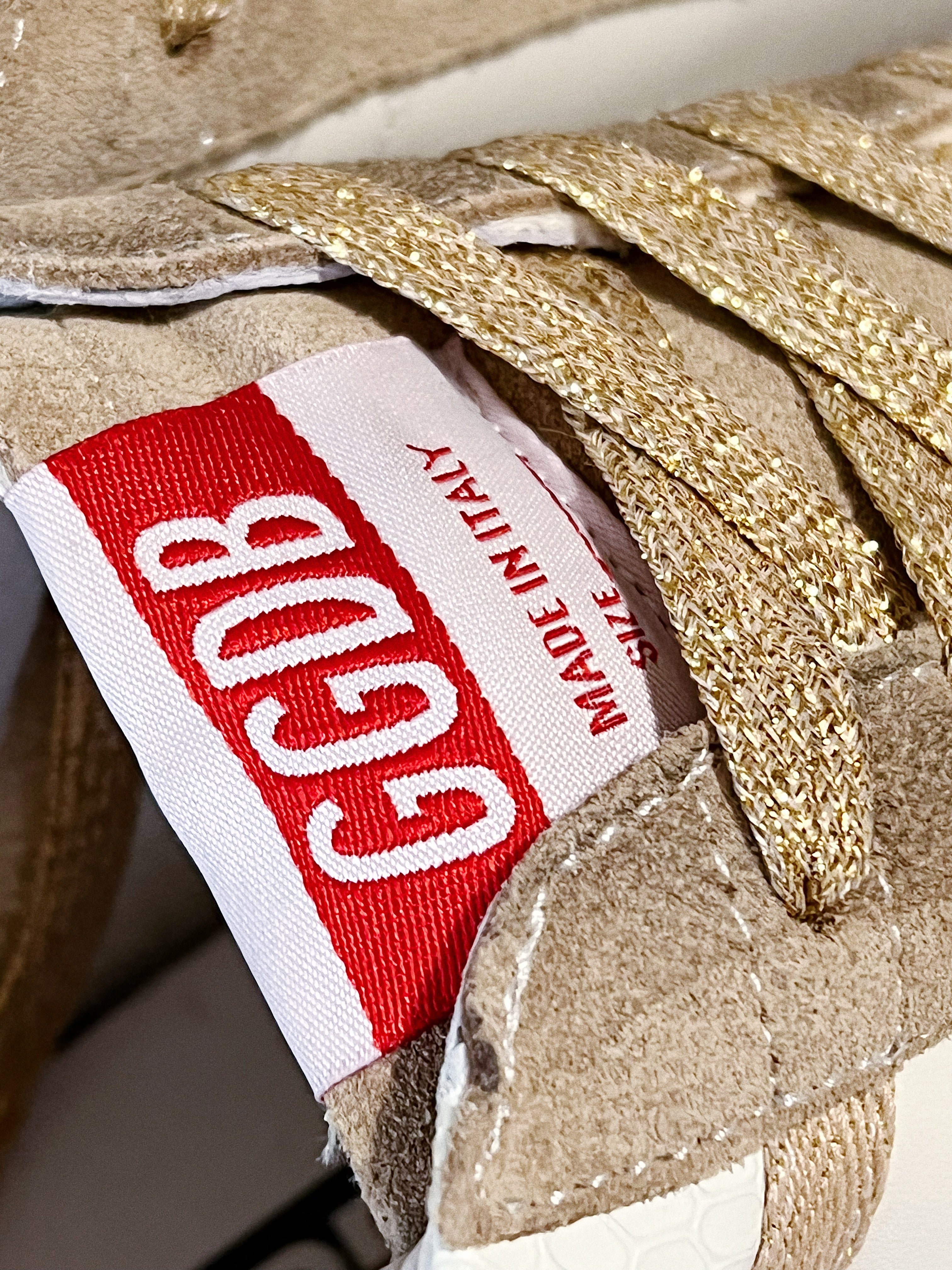 [TOP] GGDB High Top Sneakers - Gold and White Croc