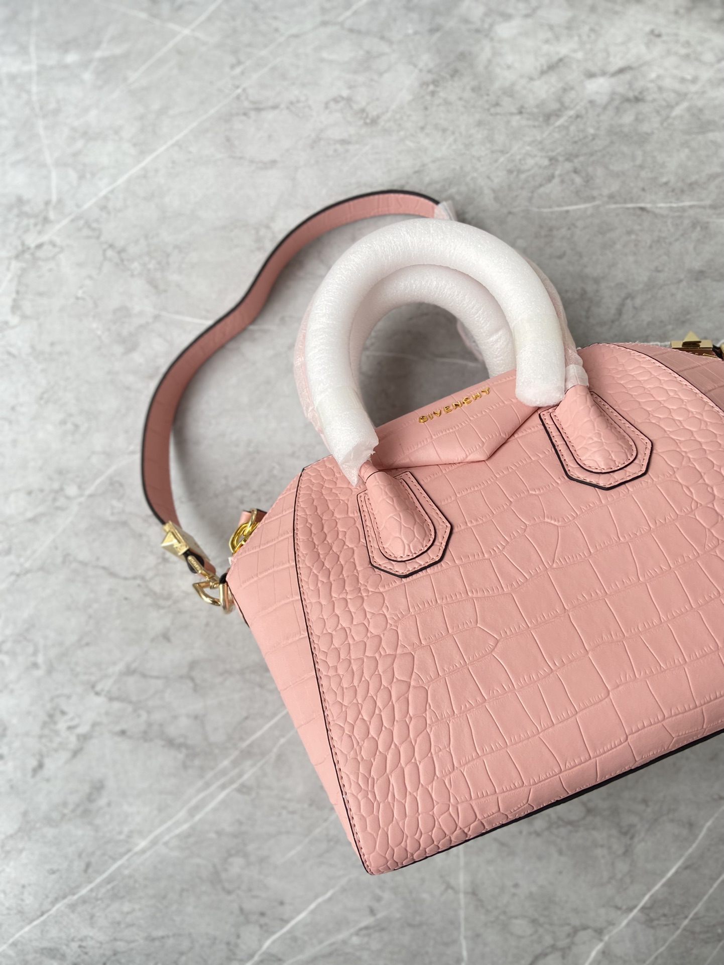 [TOP] GIVENCHY Antigona Crocodile Handbag 28*23*17cm/33*28*19cm - 3 Colour