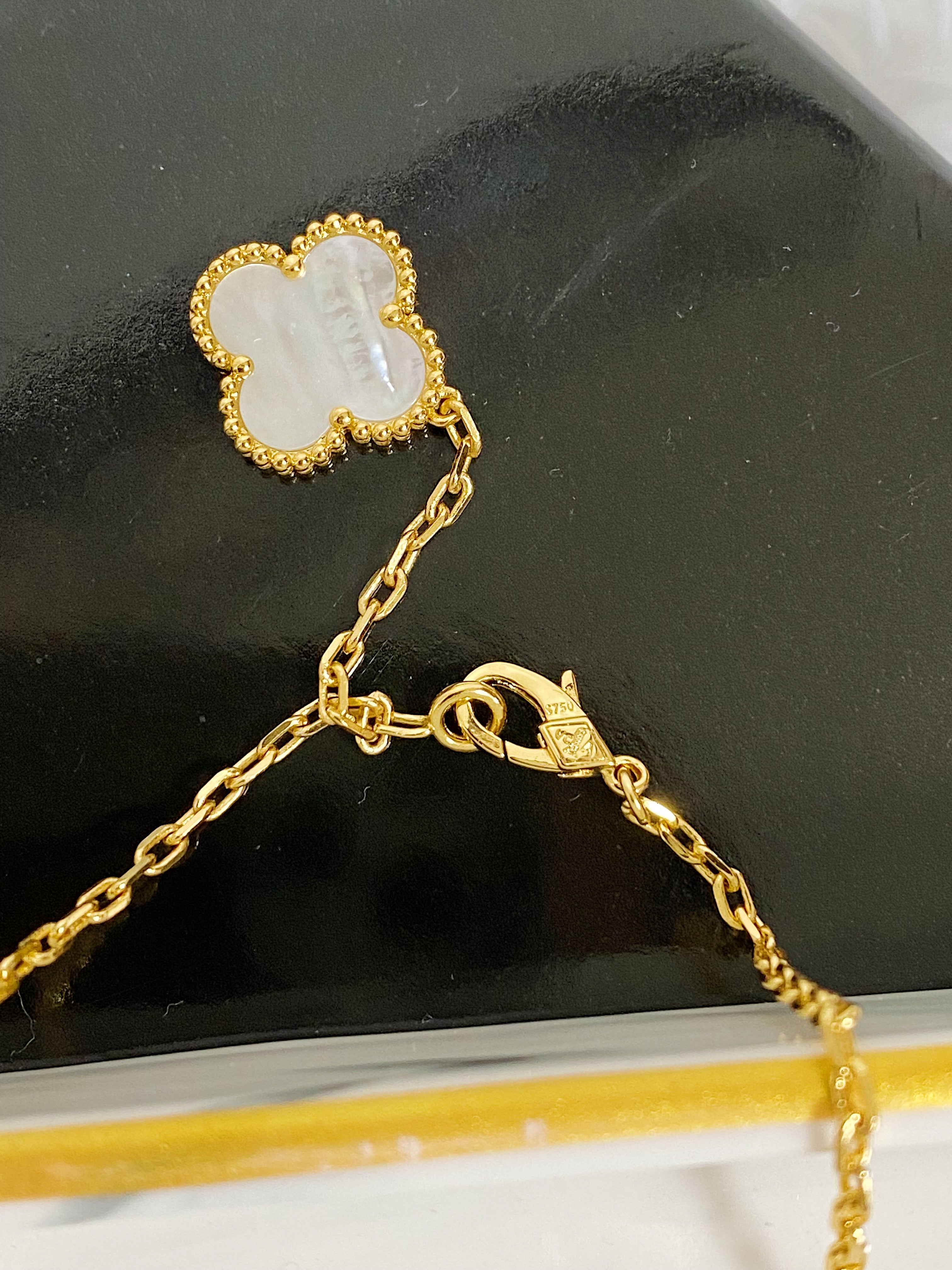 [TOP] Van Cleef & Arpels VCA Magic Alhambra Necklace Multi Sizes Mixed Drops - White Pearl