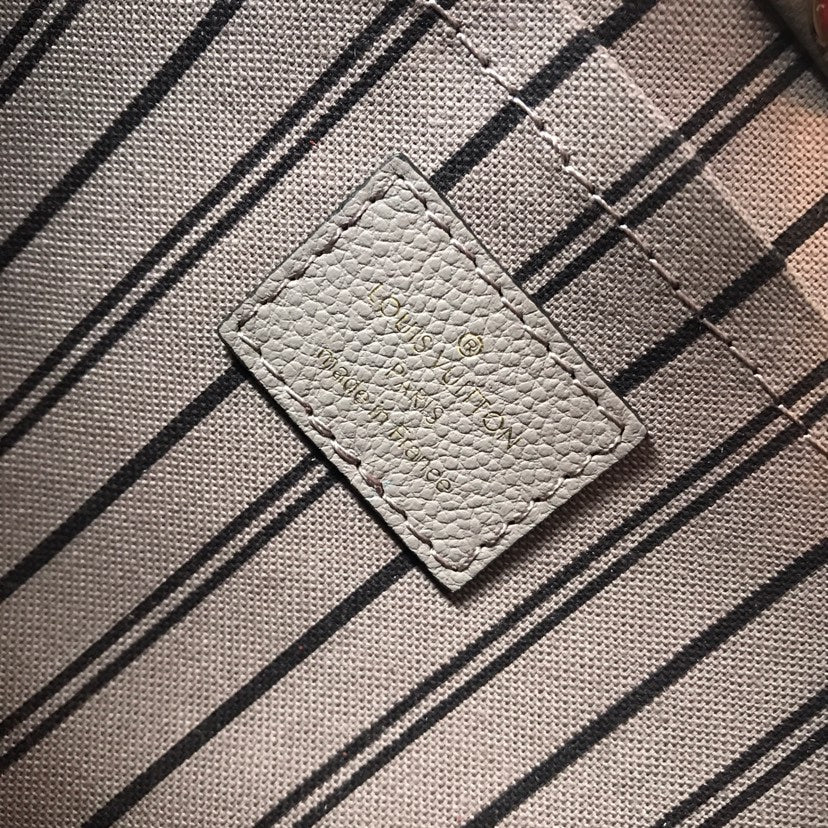 [TOP] Louis Vuitton LV L*V Montaigne MM Empreinte Bag - Turtle Dove