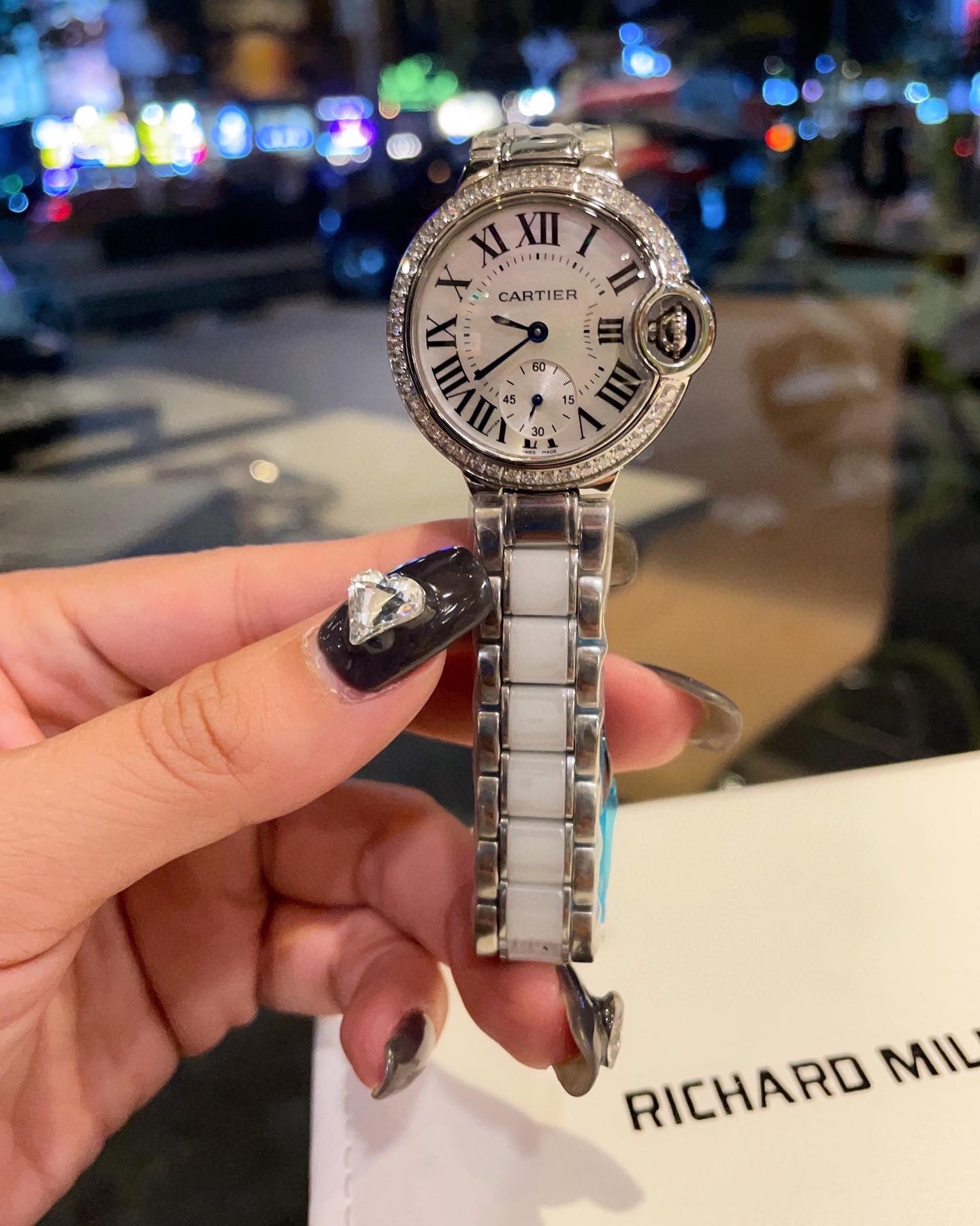 [TOP] Cartier BALLON BLEU DE CARTIER WATCH ceramic 33 mm - Diamonds/Gold