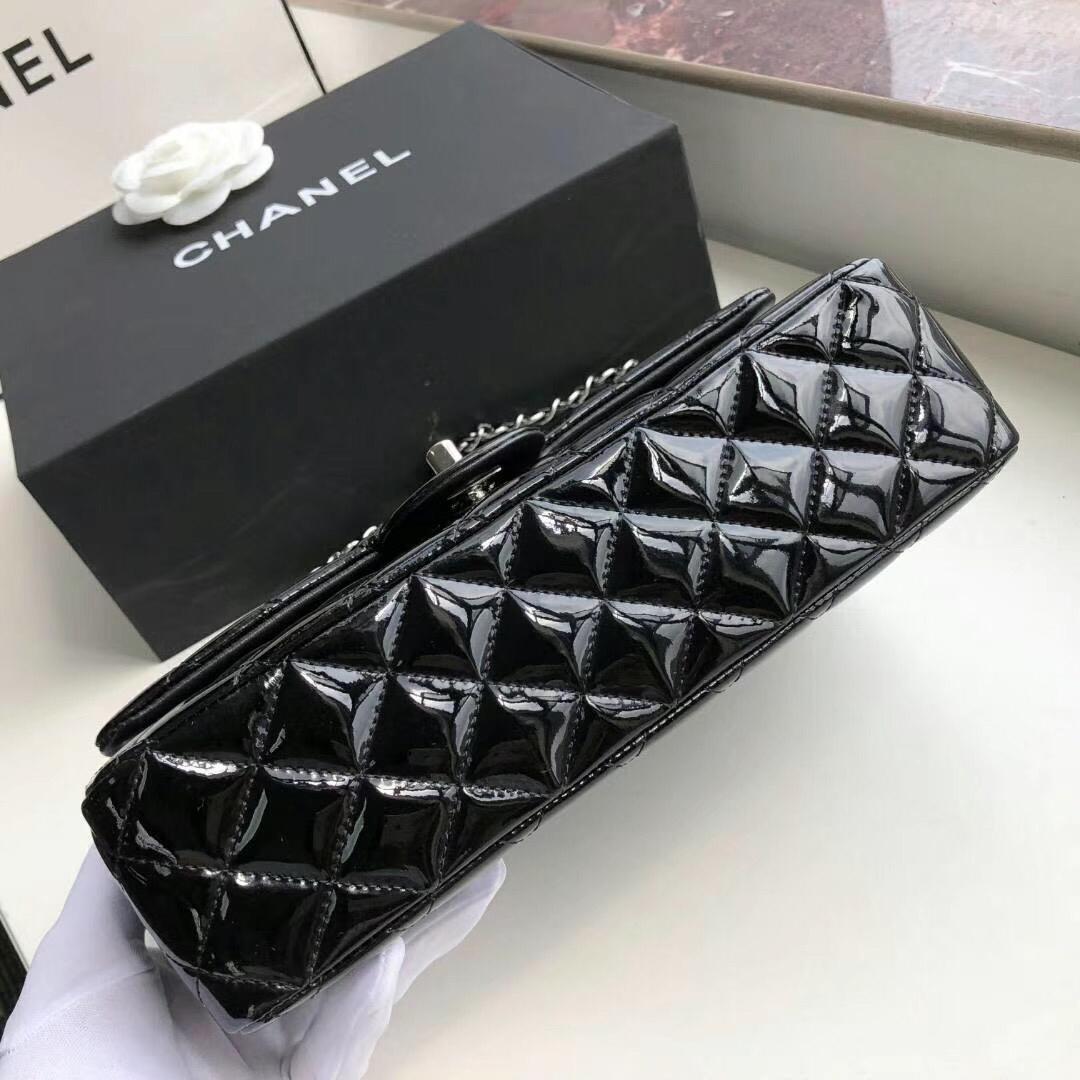 [TOP] CHANEL Classic Flap Bag Patent Medium 25.5cm - Black & SHW