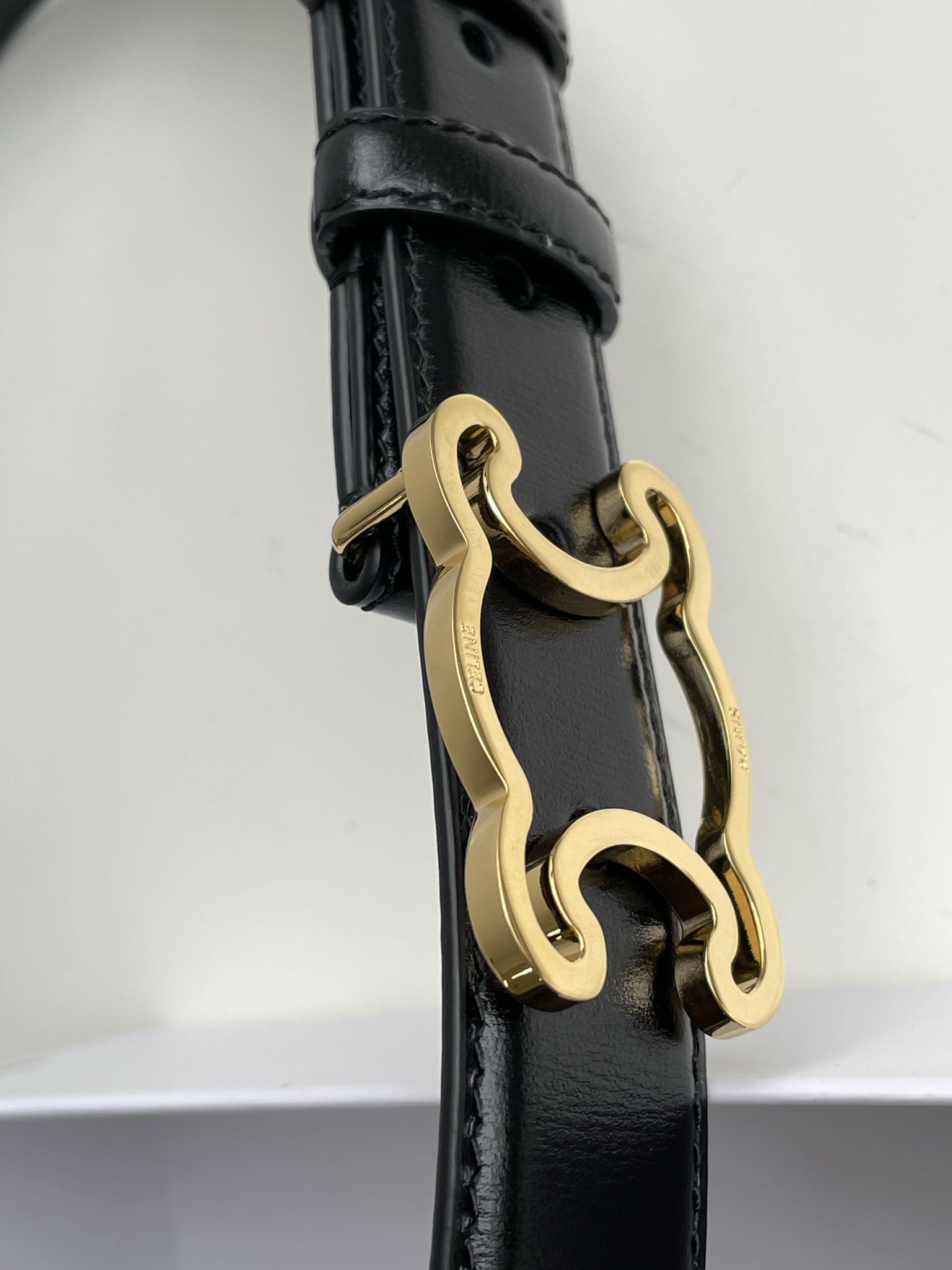 [TOP] CELINE Triomphe Belt - Black