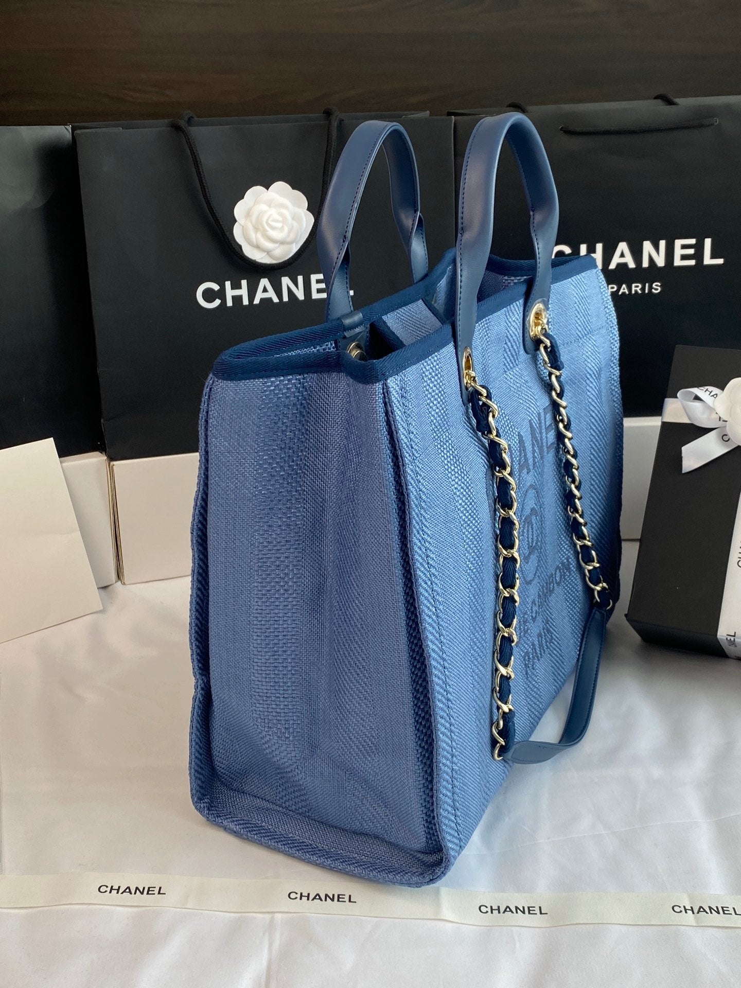 [TOP] CHANEL Deauville Tote - Blue