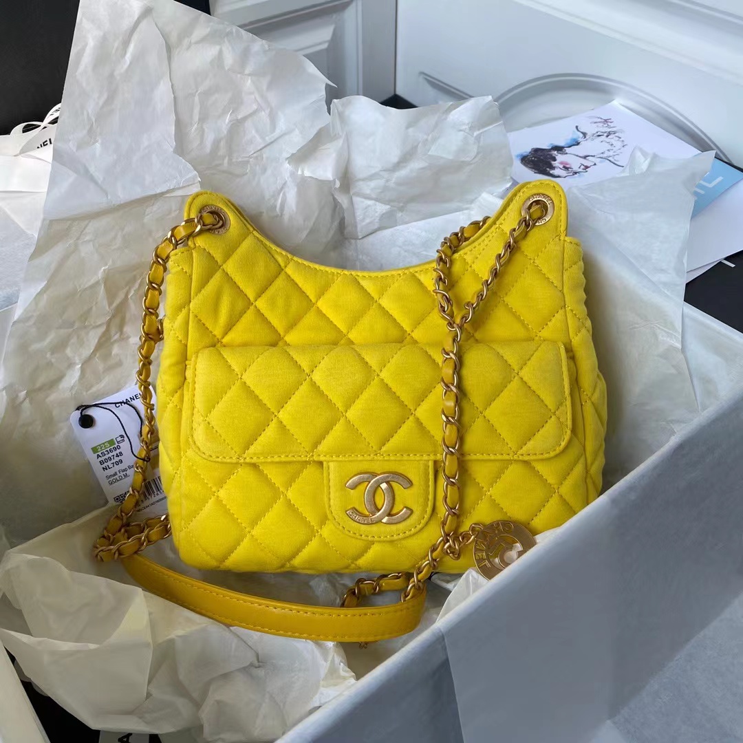 [TOP] CHANEL Hobo Handbag Tweeds & Fabrics- 21.5x22.5x7cm -GHW-4 colours