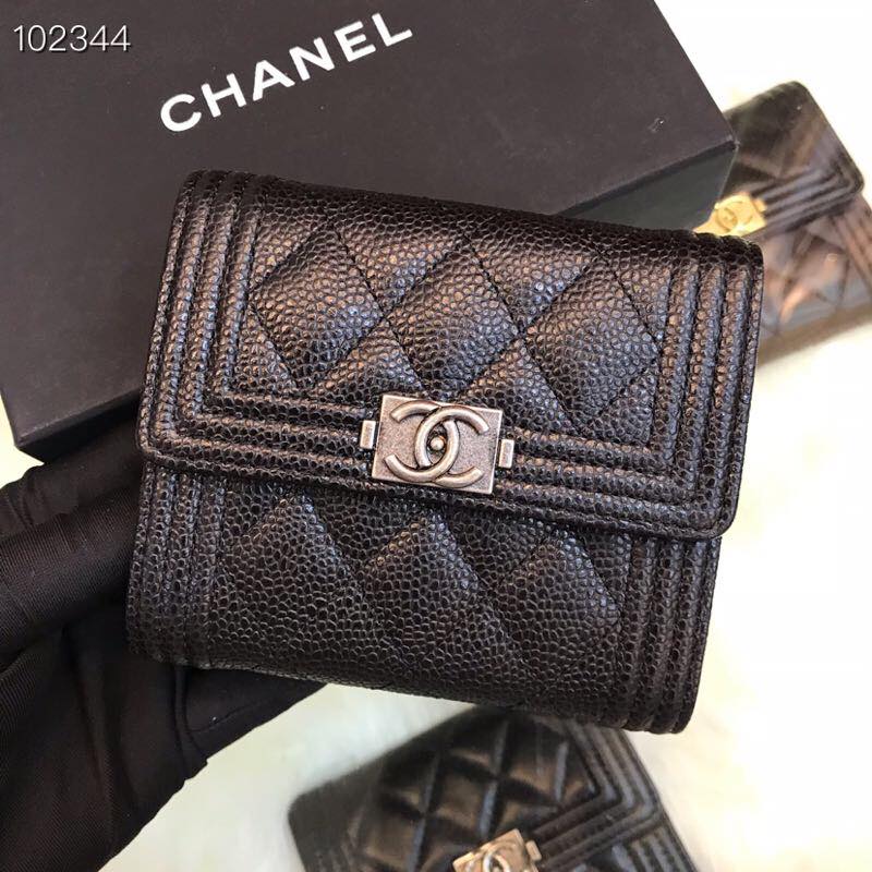 [TOP] CHANEL Boy Trifold Wallet Caviar Skin - Black & SHW