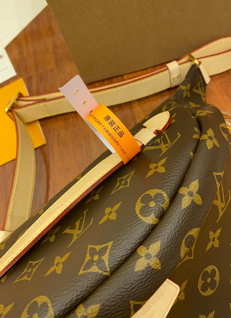 [TOP] Louis Vuitton LV Bumbag Monogram Bag 37x14x13cm - Brown