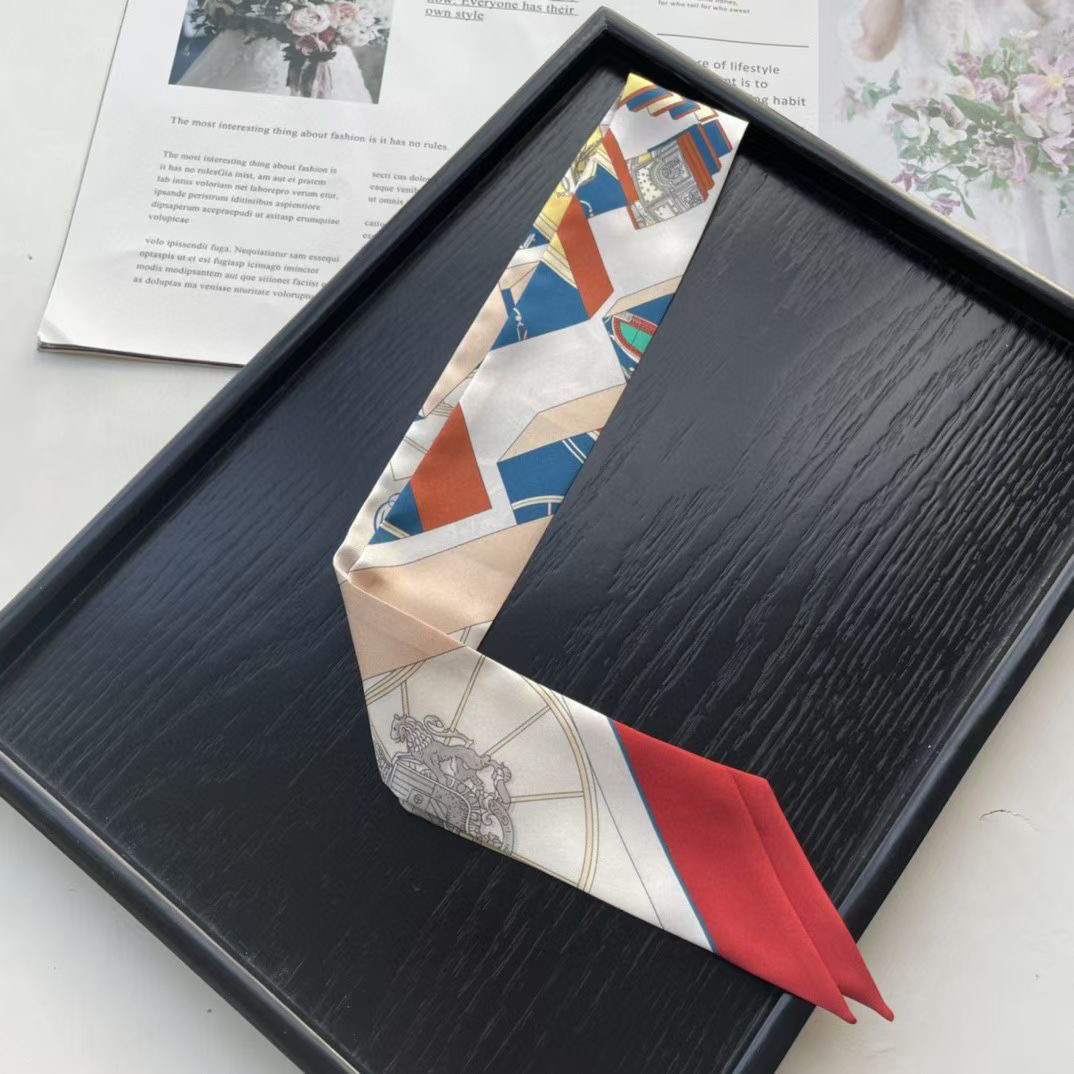 [TOP] HERMES Twilly Springs Springs Twilly 86 x 5 cm - Four Colours