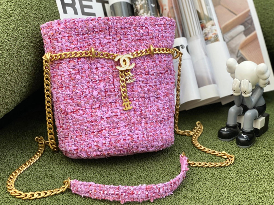 [TOP] CHANEL Bucket Tweed Bag  2022 - Purple