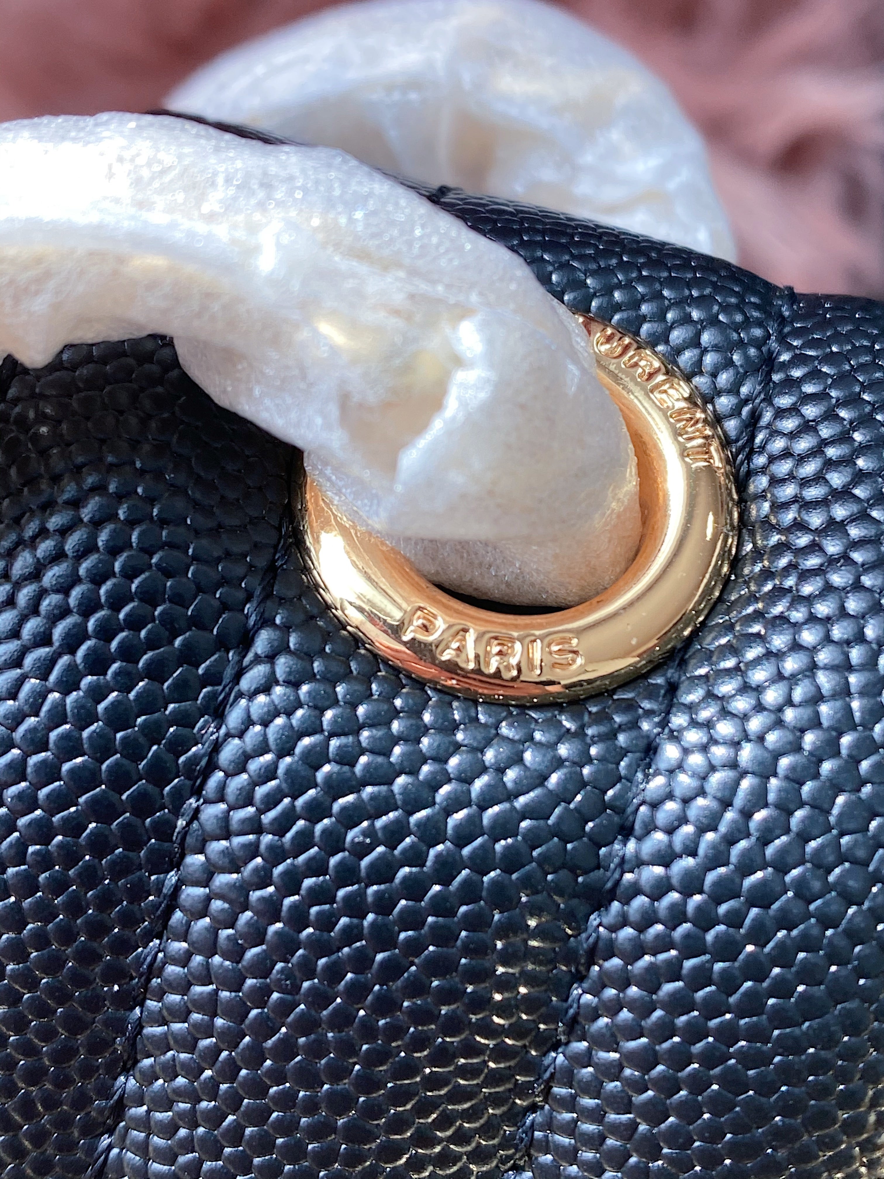 [TOP] Yves Saint Laurent YSL Y.S.L Envelope Shoulder Bag Small 21cm- Black & Gold Hardware