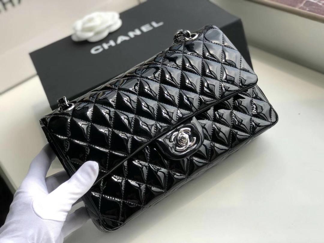 [TOP] CHANEL Classic Flap Bag Patent Medium 25.5cm - Black & SHW