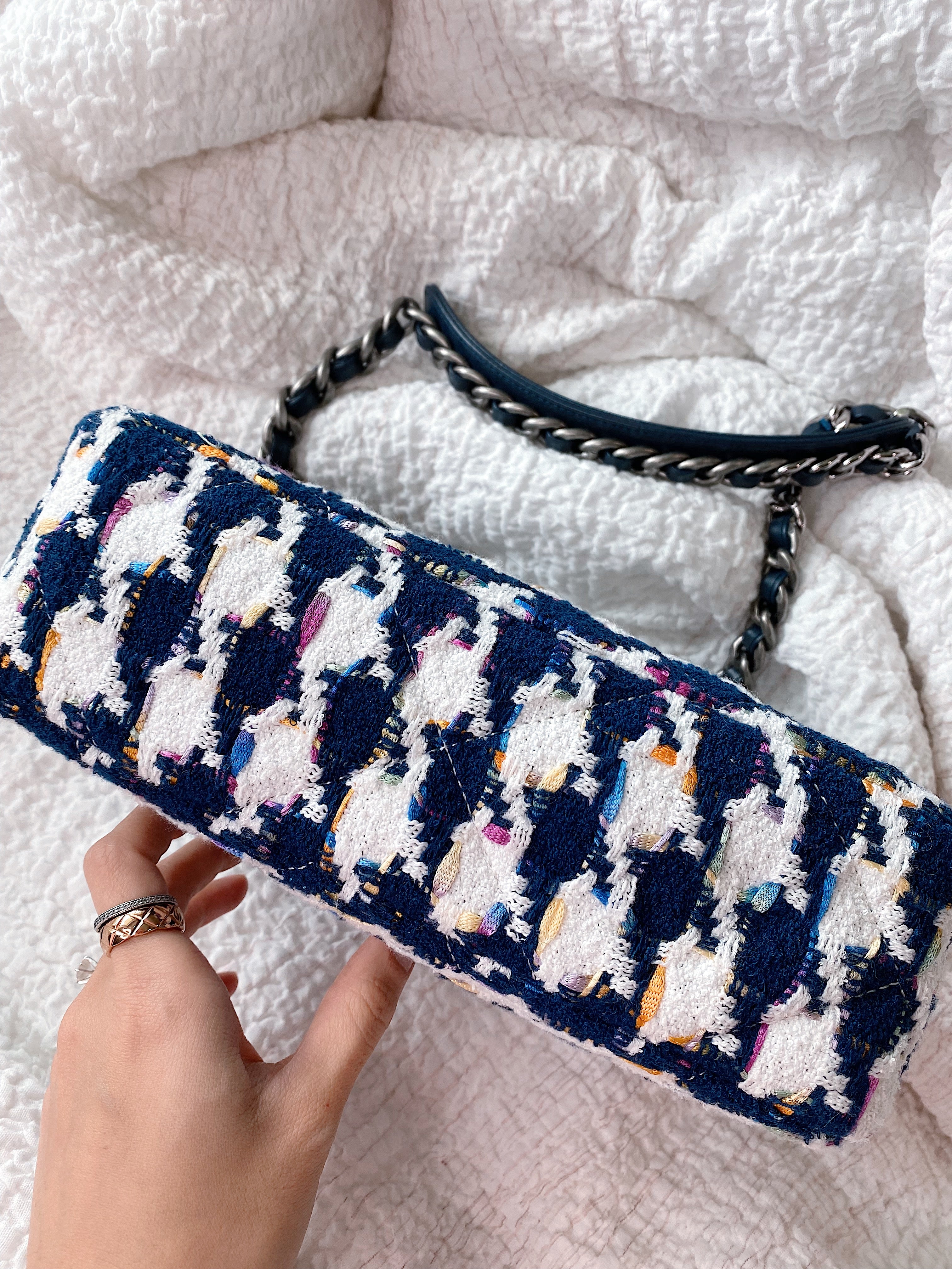 [TOP] CHANEL 19 Bag Small 26cm Houndstooth