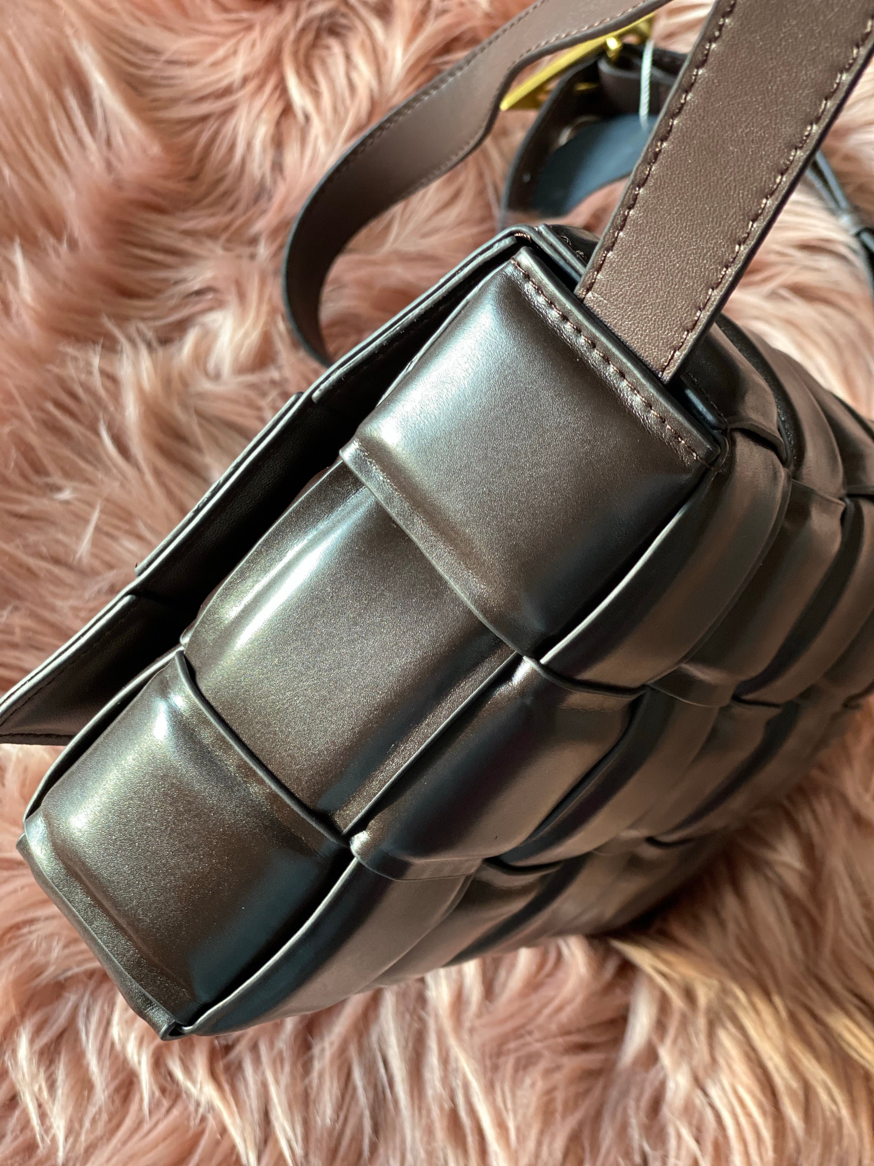 [TOP] Bottega Veneta BV  Casette Bag - Dark Maroon