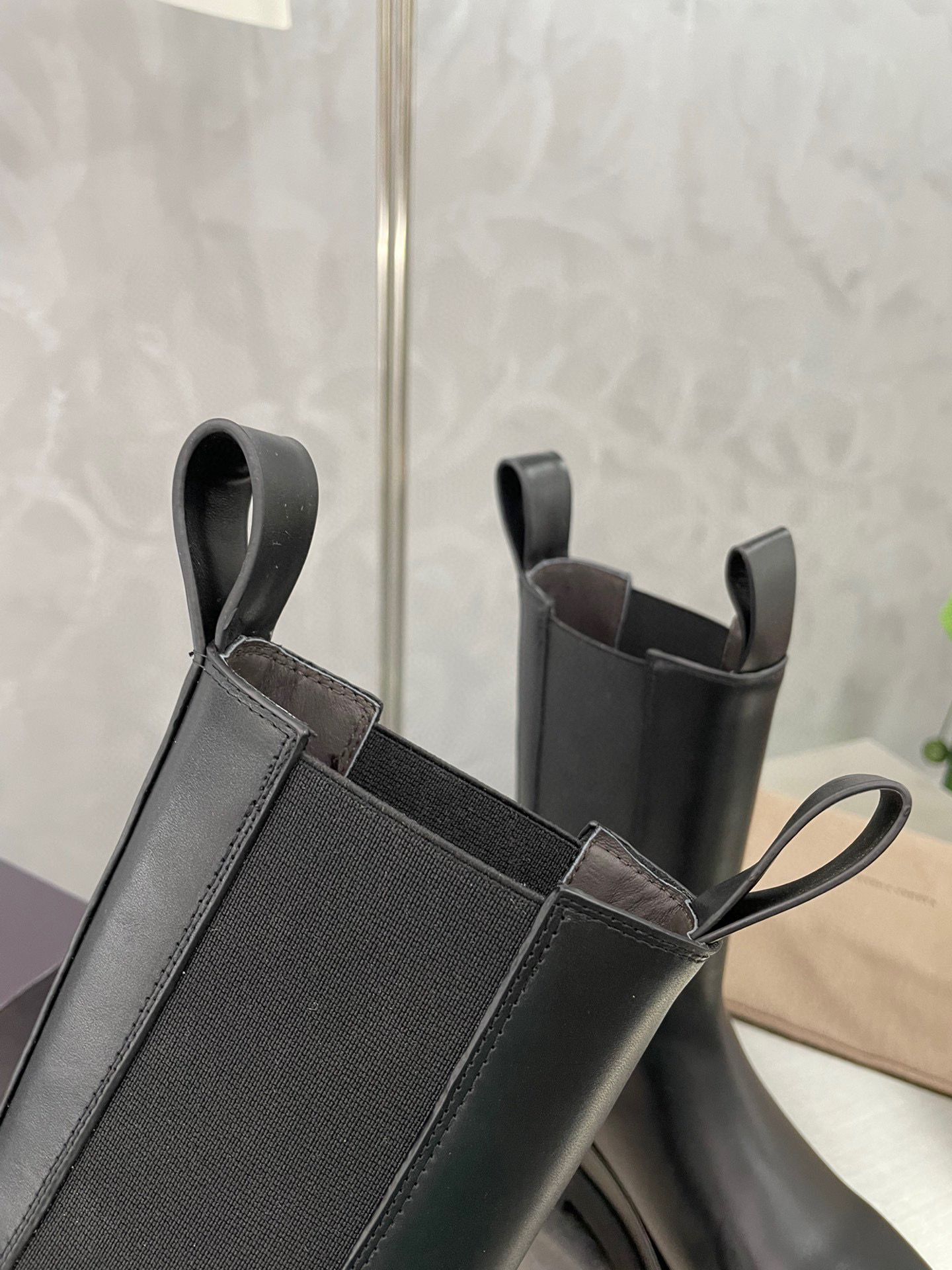 [TOP] Bottega Veneta BV Chelsea boots - Six Colours