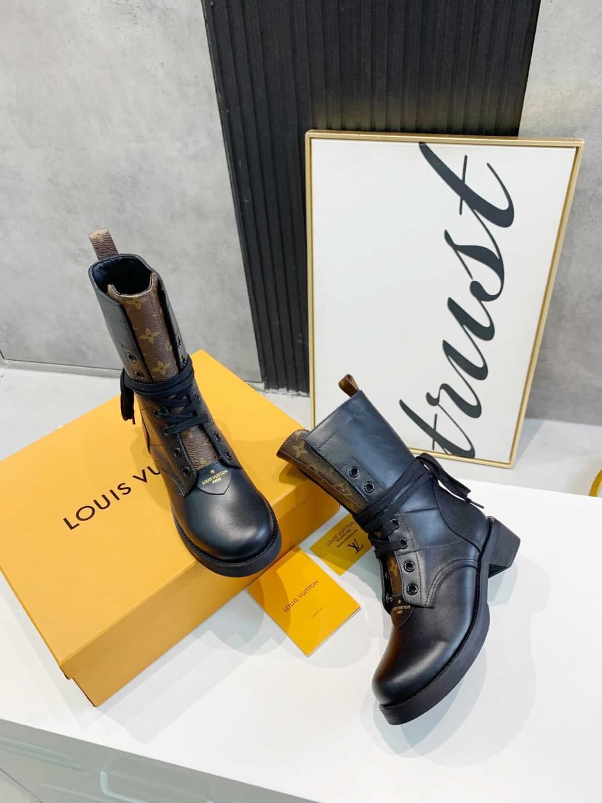 [TOP] Louis Vuitton LV LV Metropolis Flat Ranger Boots