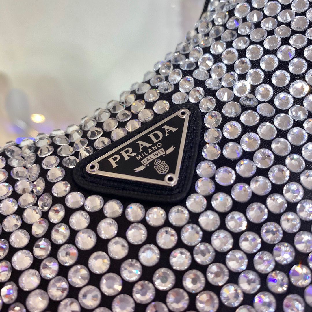 [TOP] PRADA Re-Edition 2000 Bag Bling Bling Hobo Bag  - Black