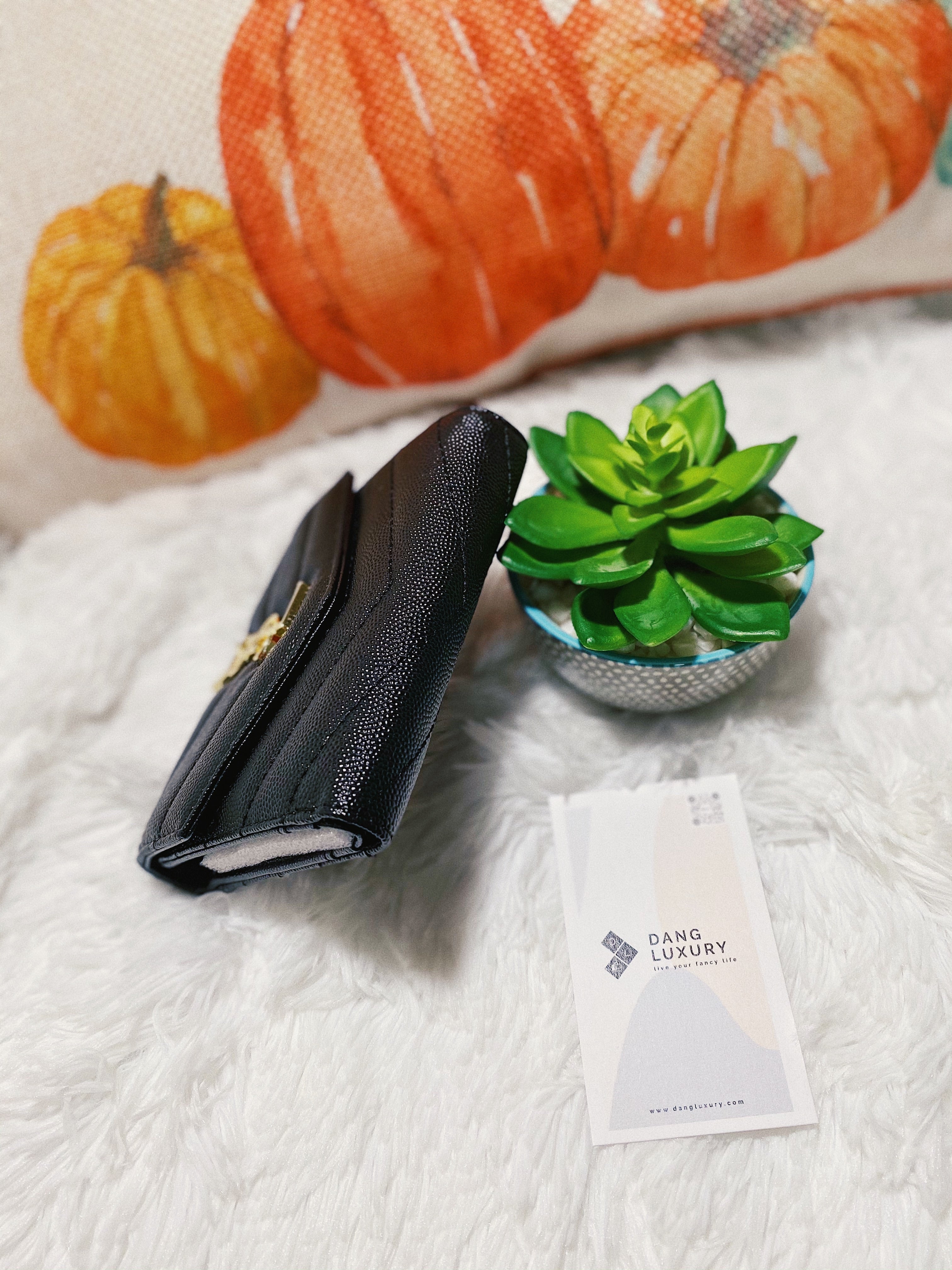 [TOP] Yves Saint Laurent YSL Compact 3 Fold Quilted Leather Wallet