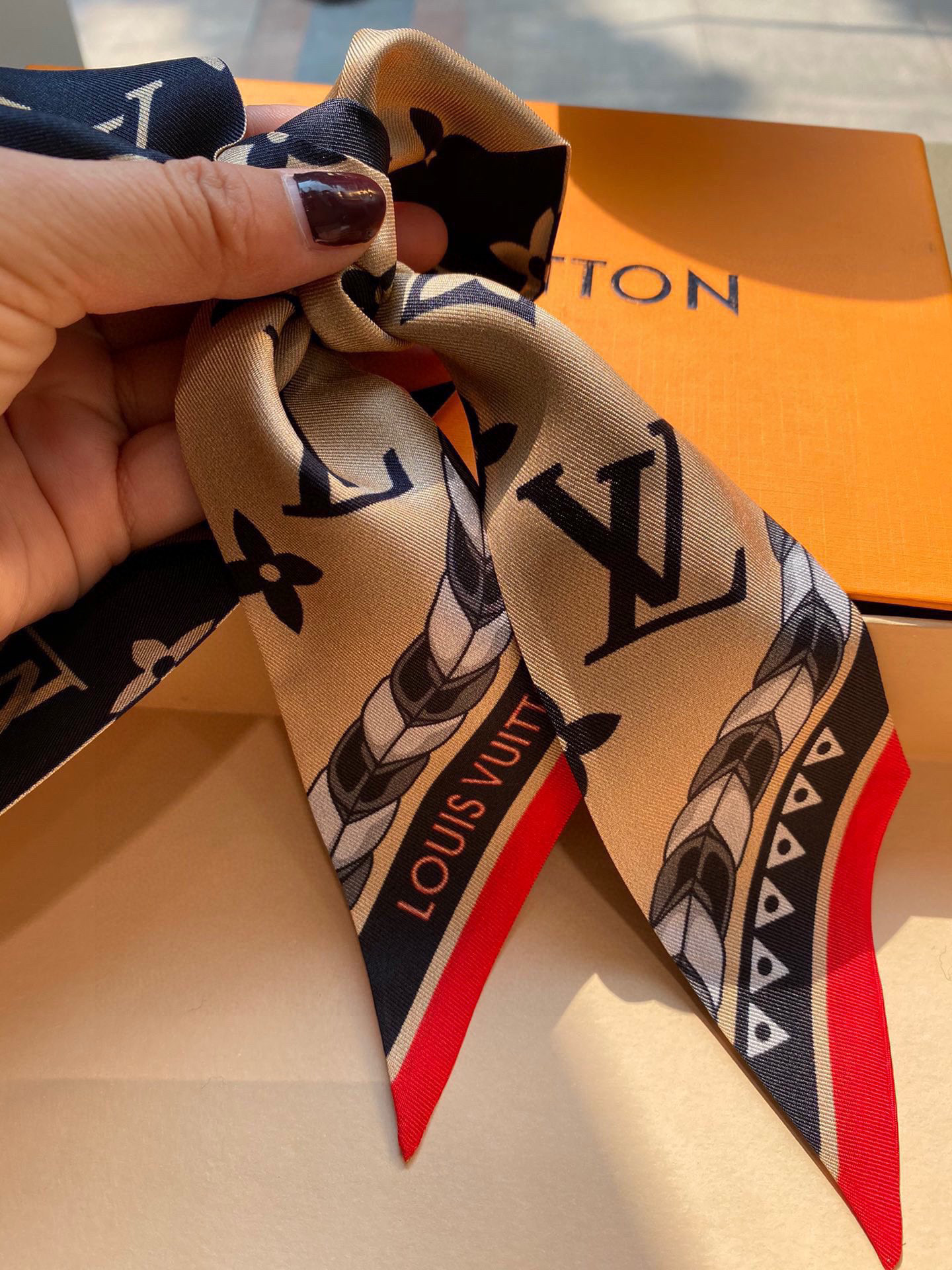 [TOP] Louis Vuitton LV BB BANDEAUS 120 × 5 cm - Seven Colours