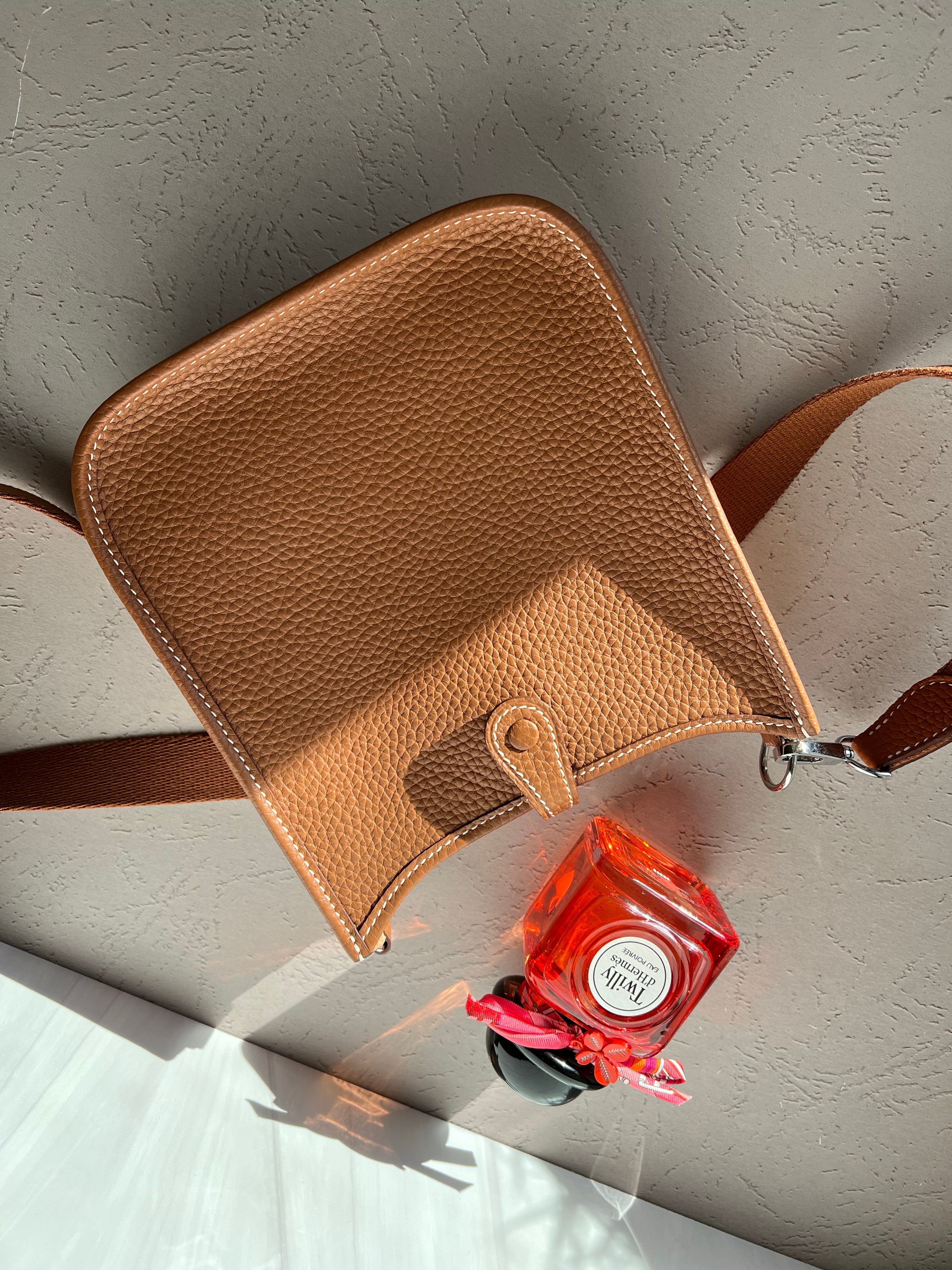 [TOP] HERMES Evelyne Bag 16cm - Gold