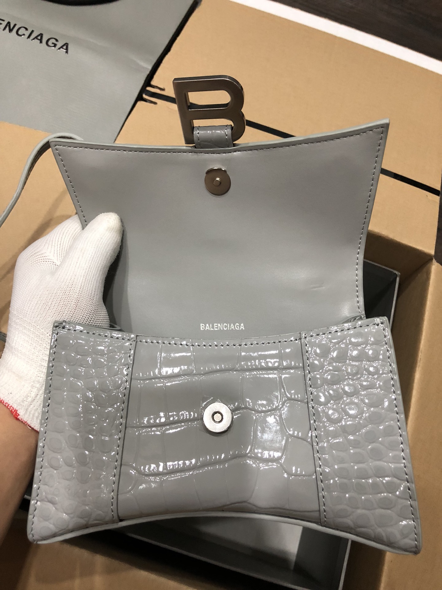 [TOP] BALENCIAGA Crocodile-Print Hourglass Bag 19/23cm - Gray