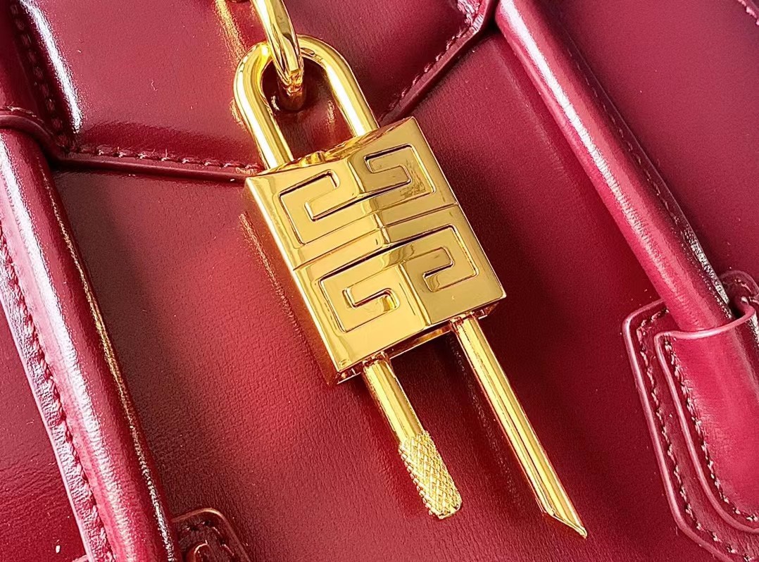 [TOP] GIVENCHY Antignoa Handbag 23*27*13- GHW