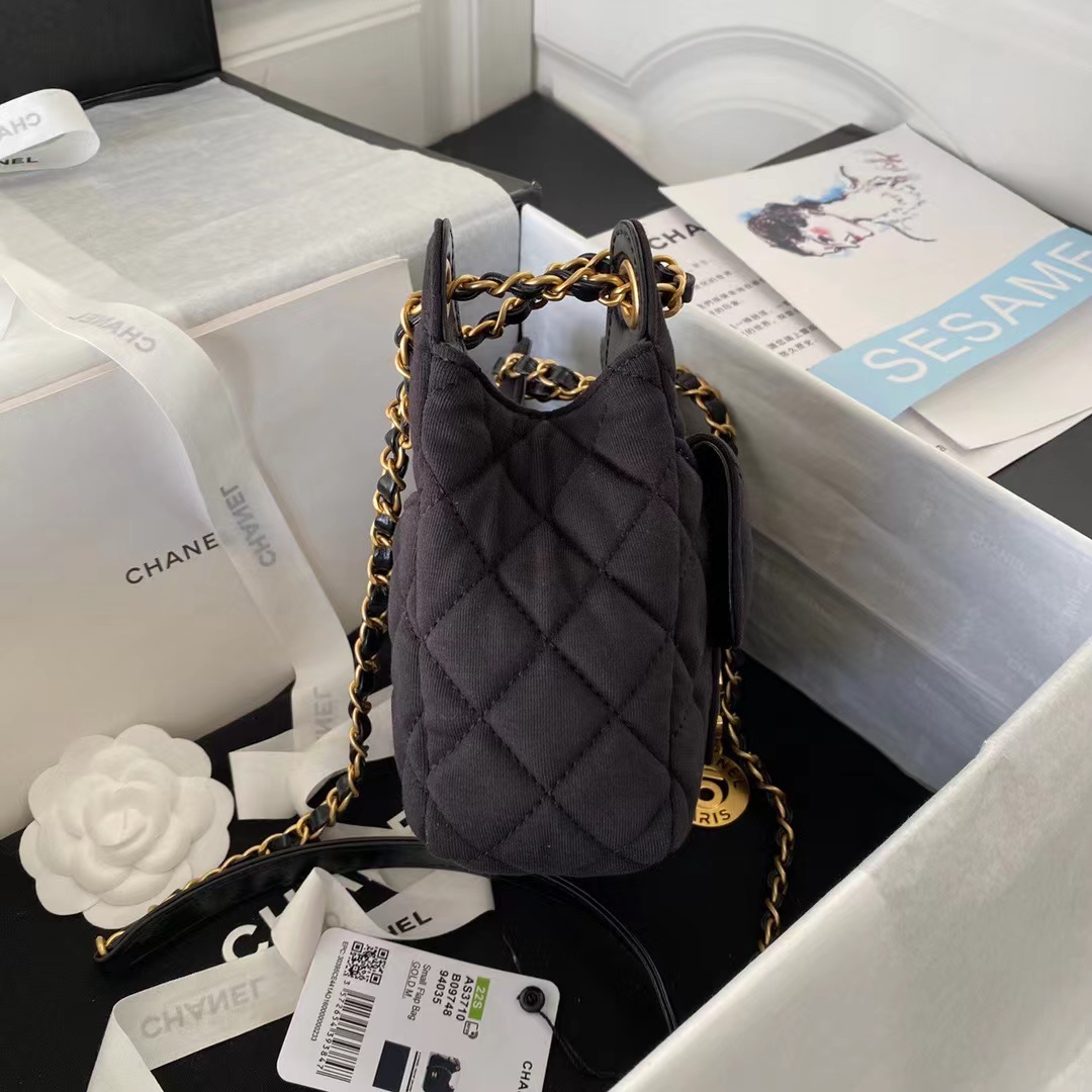 [TOP] CHANEL Hobo Handbag Tweeds & Fabrics-17x19x6cm-GHW-4 colours