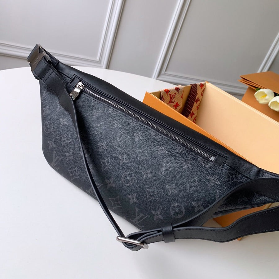 [TOP] Louis Vuitton LV Discovery Monogram Eclipse Bumbag 47.0 x 20.0 x 9.0 cm- Black