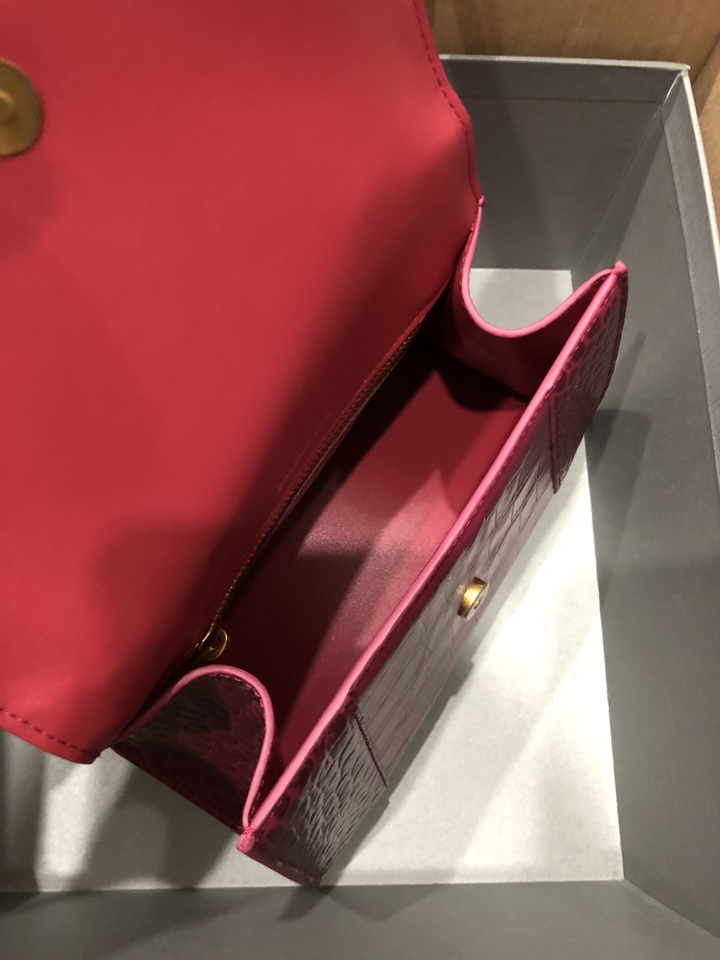 [TOP] BALENCIAGA Crocodile-Print Hourglass Bag 19/23cm - Red