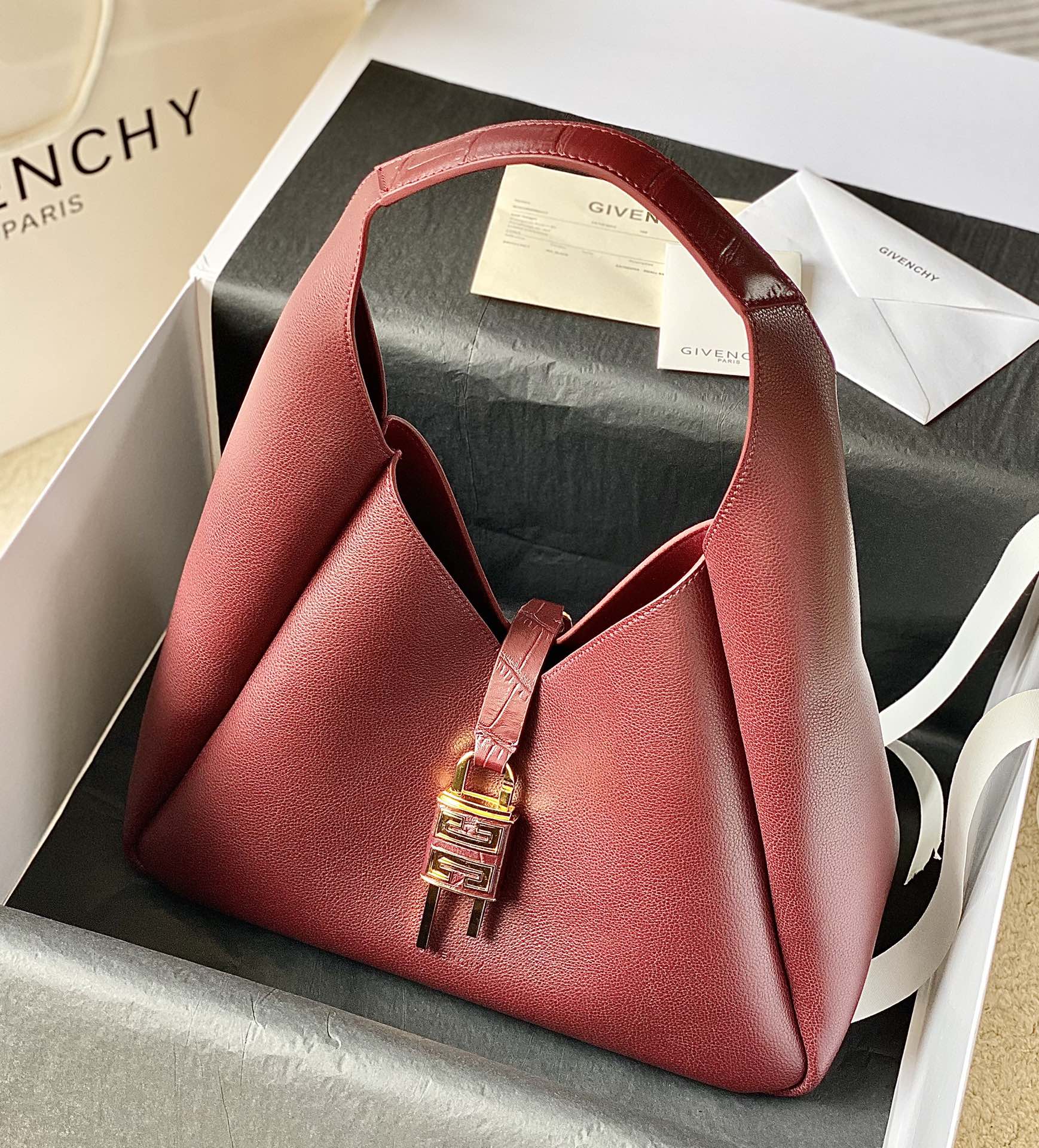 [Top] GIVENCHY G-HOBO Calfskin Handbag 31*15*43cm - 6 Color