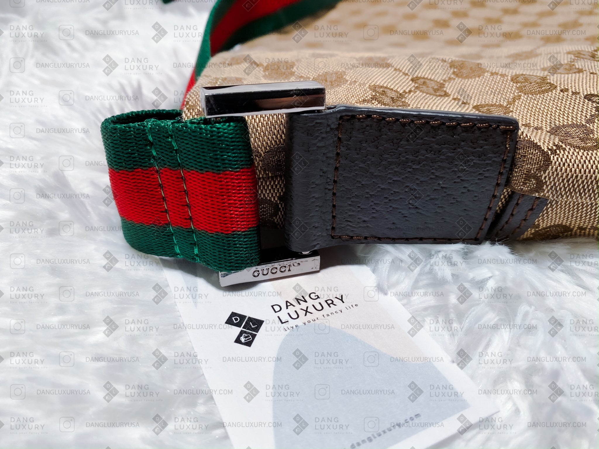 [TOP] GUCCI Supreme Messenger Shoulder Bag